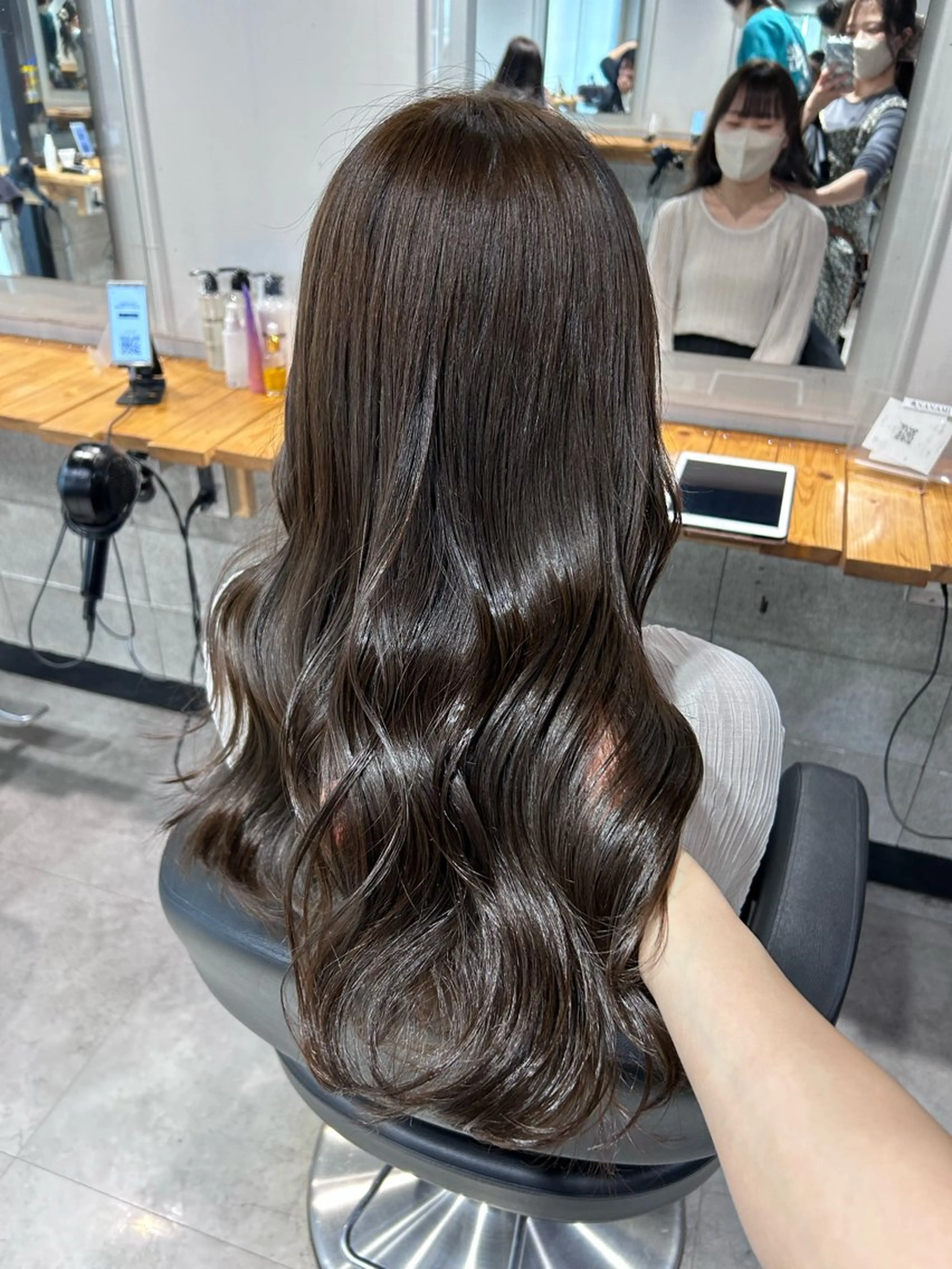 ロング カット ヘアカラー ヘッドスパ レイヤーStyle 🩵菜々実のヘアスタイル
