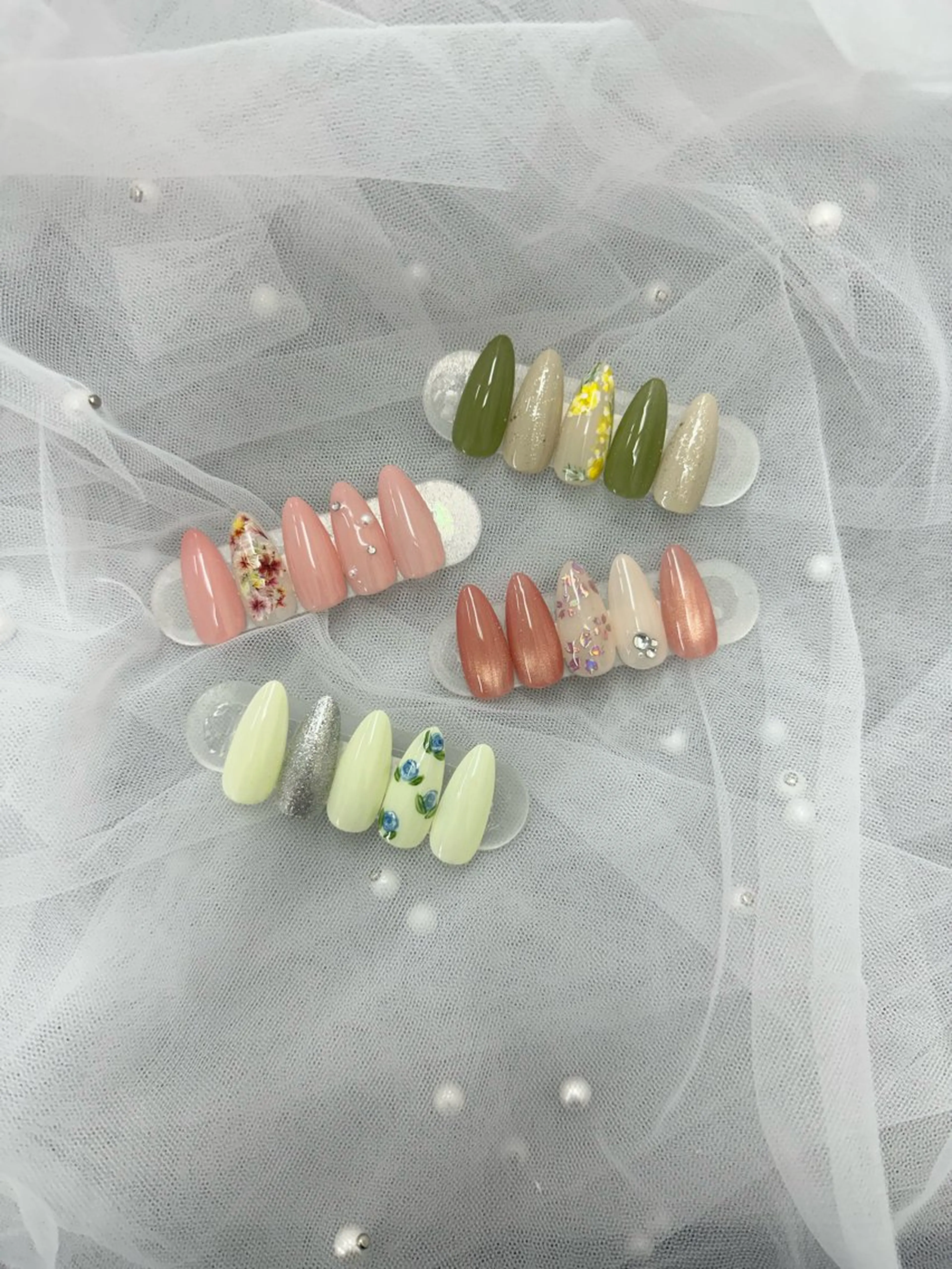 ネイル 春ネイル 伊藤 文のネイルデザイン