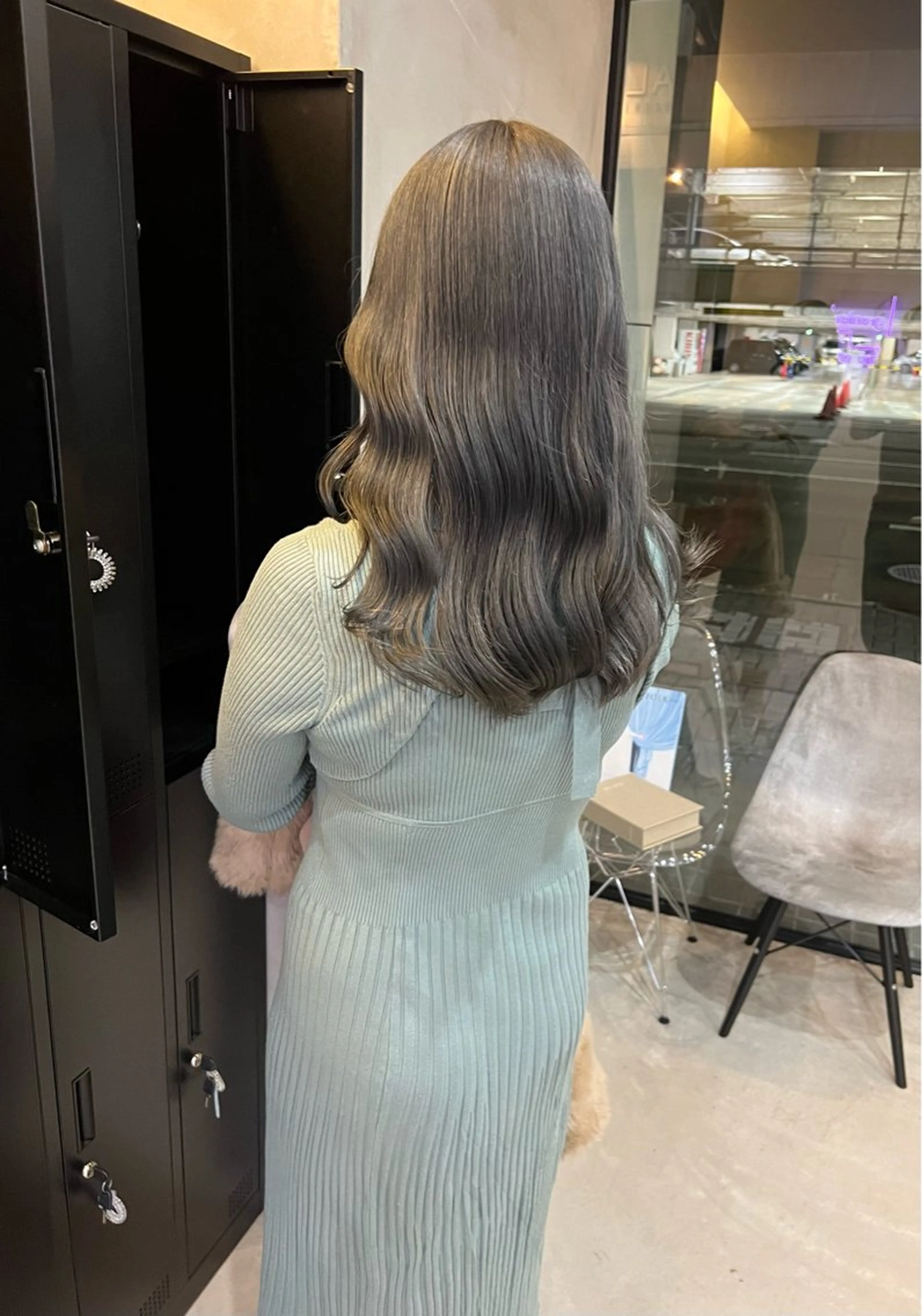 ミディアム ヘアカラー 【レイヤー/透明感/ ハイトーン】Rionのヘアスタイル