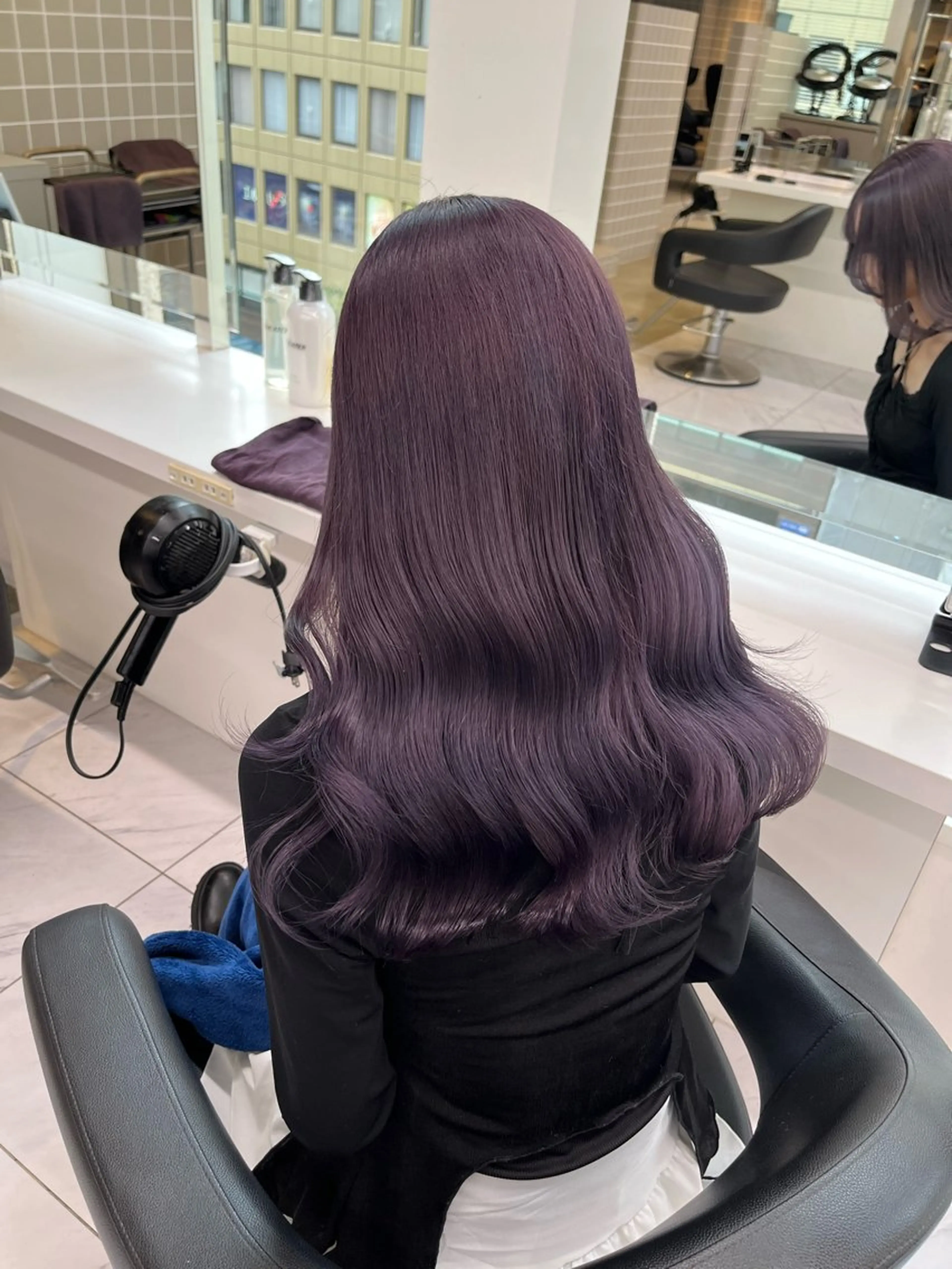 セミロング ヘアカラー トリートメント ヘッドスパ ヘアセット 寒色＆ブリーチ特化 寒色MiOのヘアスタイル