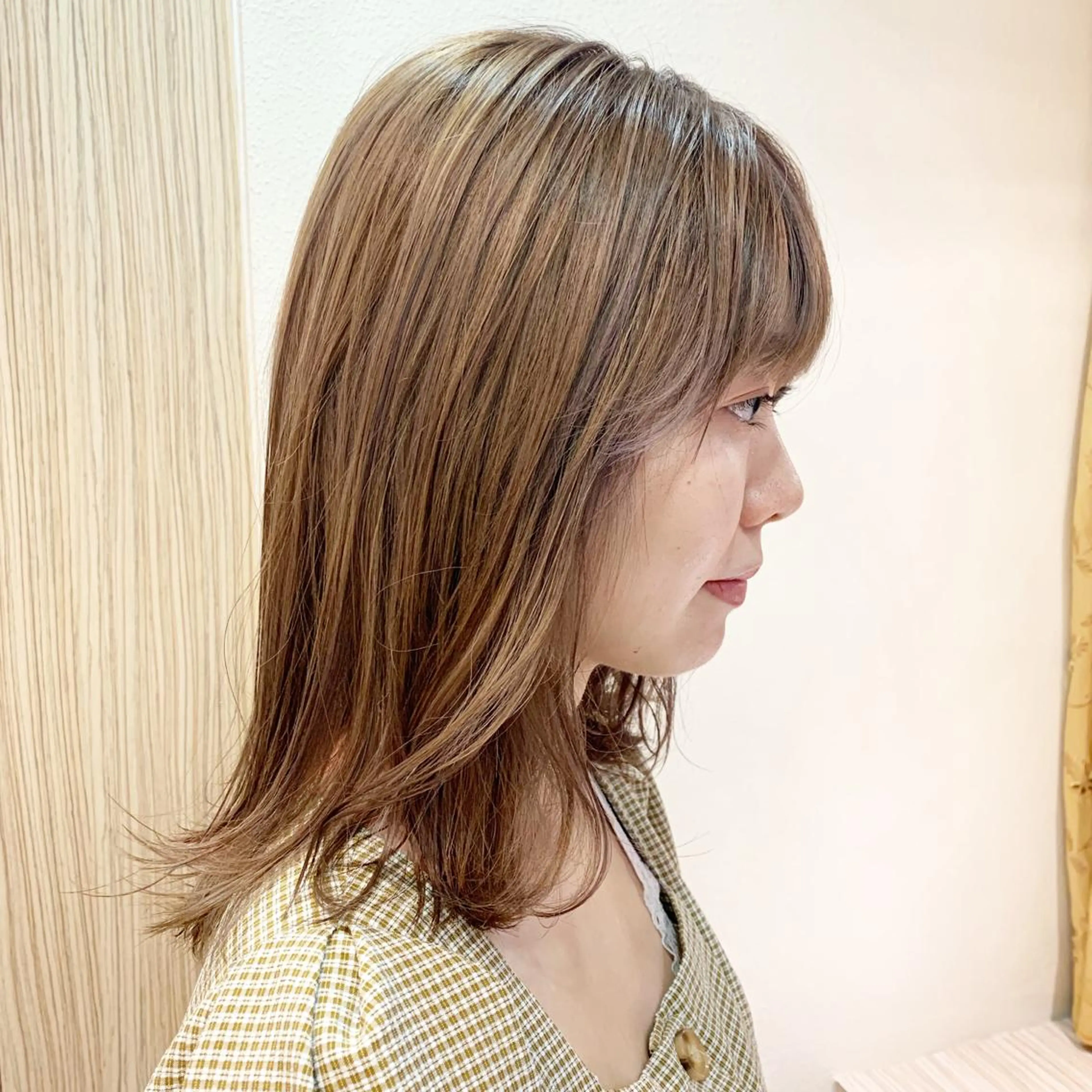 ロング カラー ベージュカラー ミルクティーベージュ ヘアカラー トリートメント ヘアセット DiMPlE  ディンプル所属・🌸スタイリスト 山浦美恵のヘアスタイル