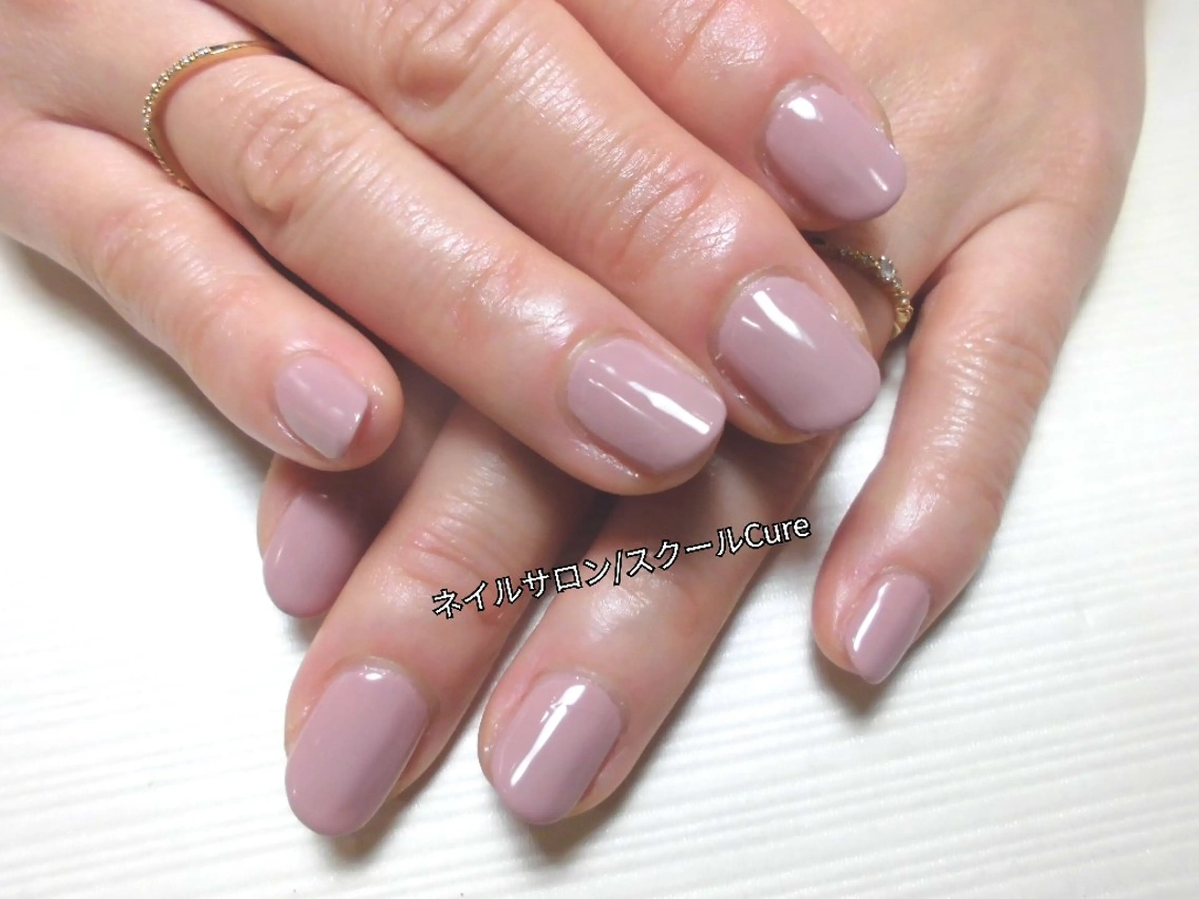 ネイル ワンカラーネイル シンプルネイル ハンドネイル ネイルサロン Cureのネイルデザイン