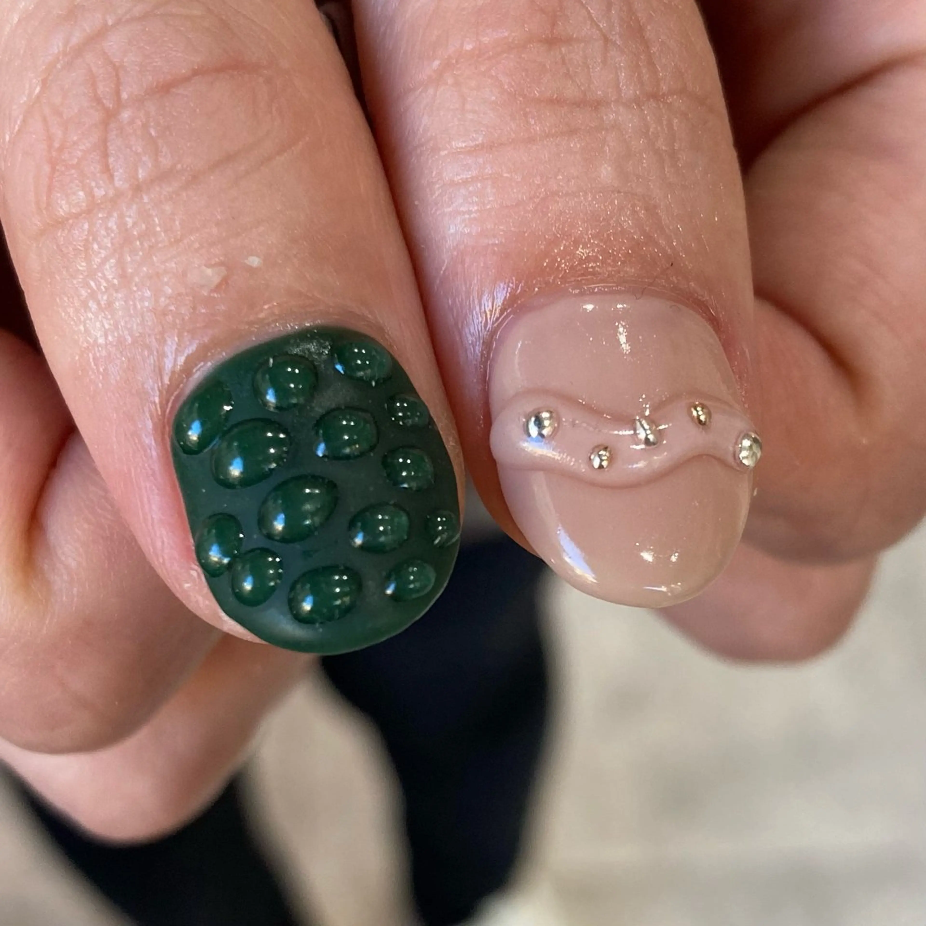 ネイル ハンドネイル shio ♡ 13日空きありのネイルデザイン