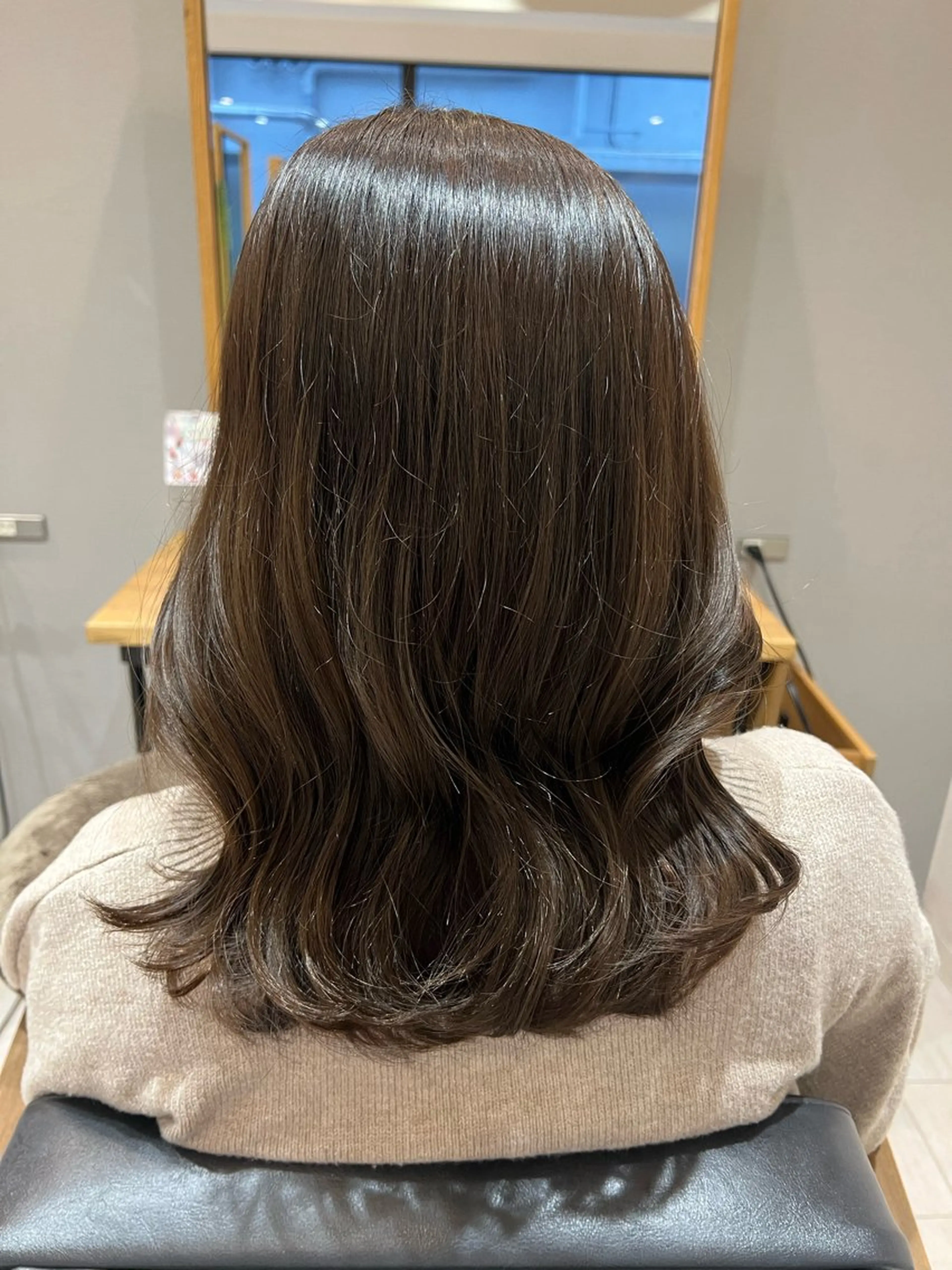 セミロング ヘアカラー トリートメント 韓国ヘア🇰🇷 増田夏希のヘアスタイル