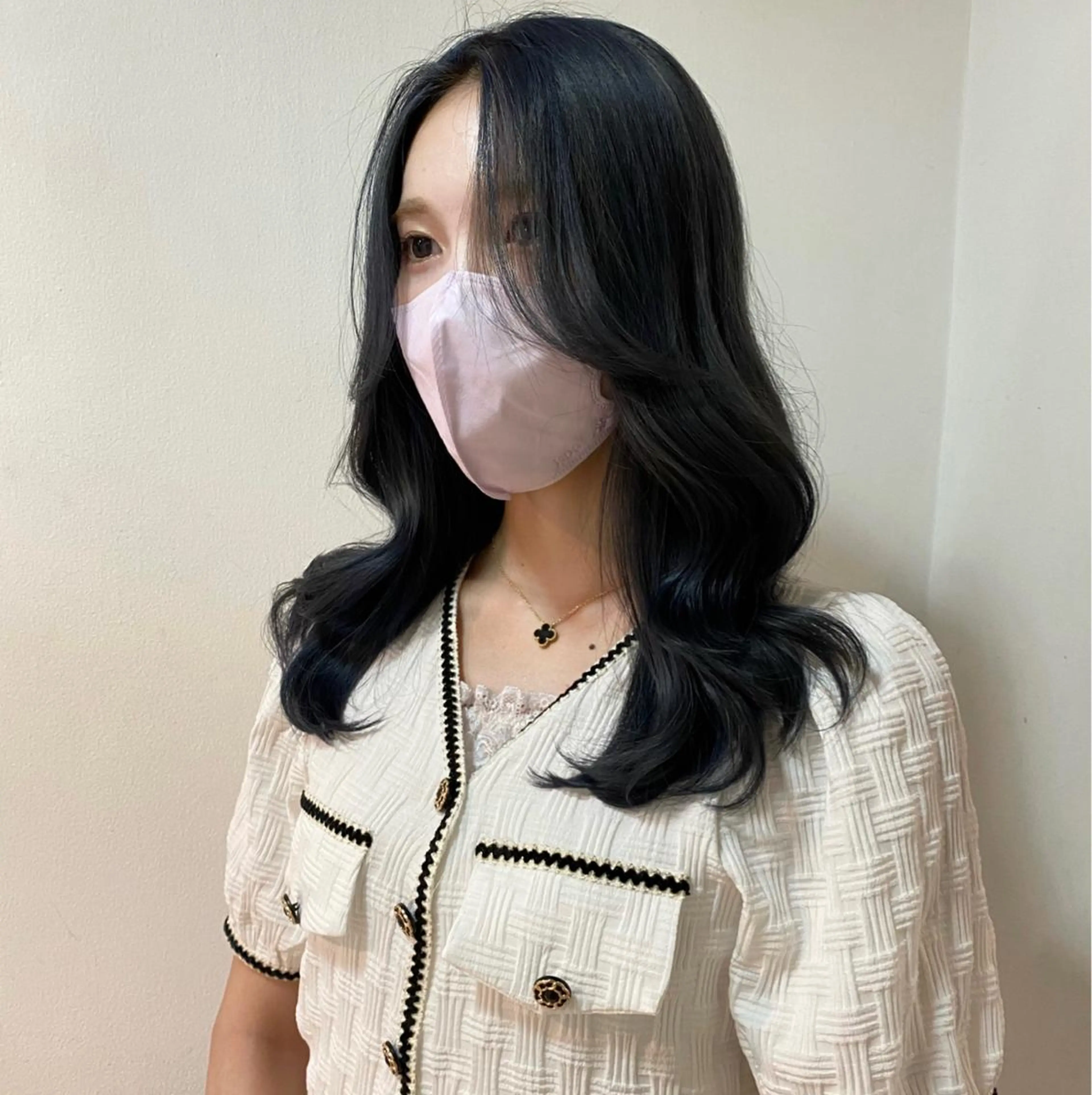 セミロング 'AXIS maiのヘアスタイル