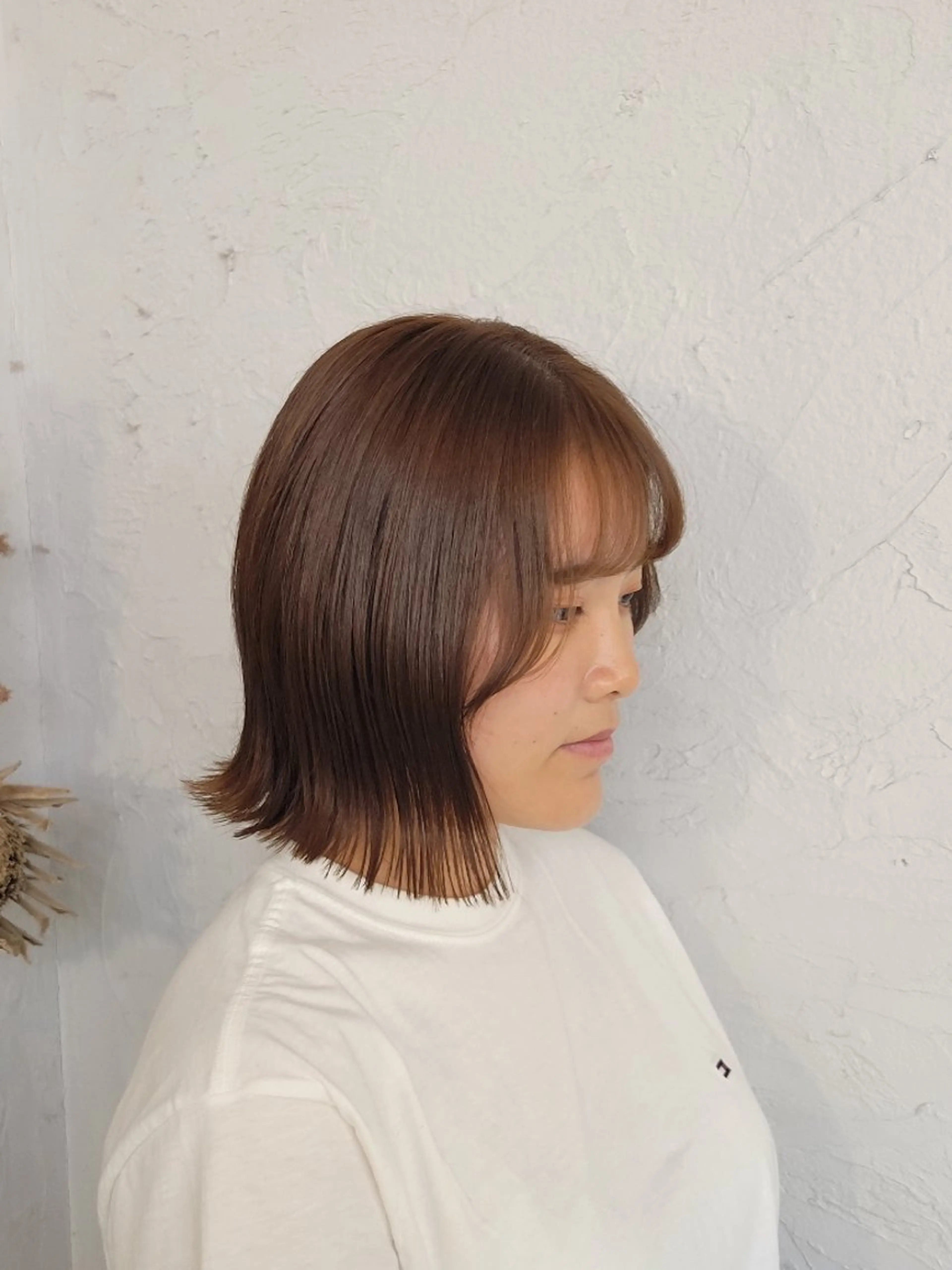 ショート ボブ くびれヘア 外ハネヘア 渡辺祐輔 レイヤー✂ 透明感🫧艶カラー✨のヘアスタイル