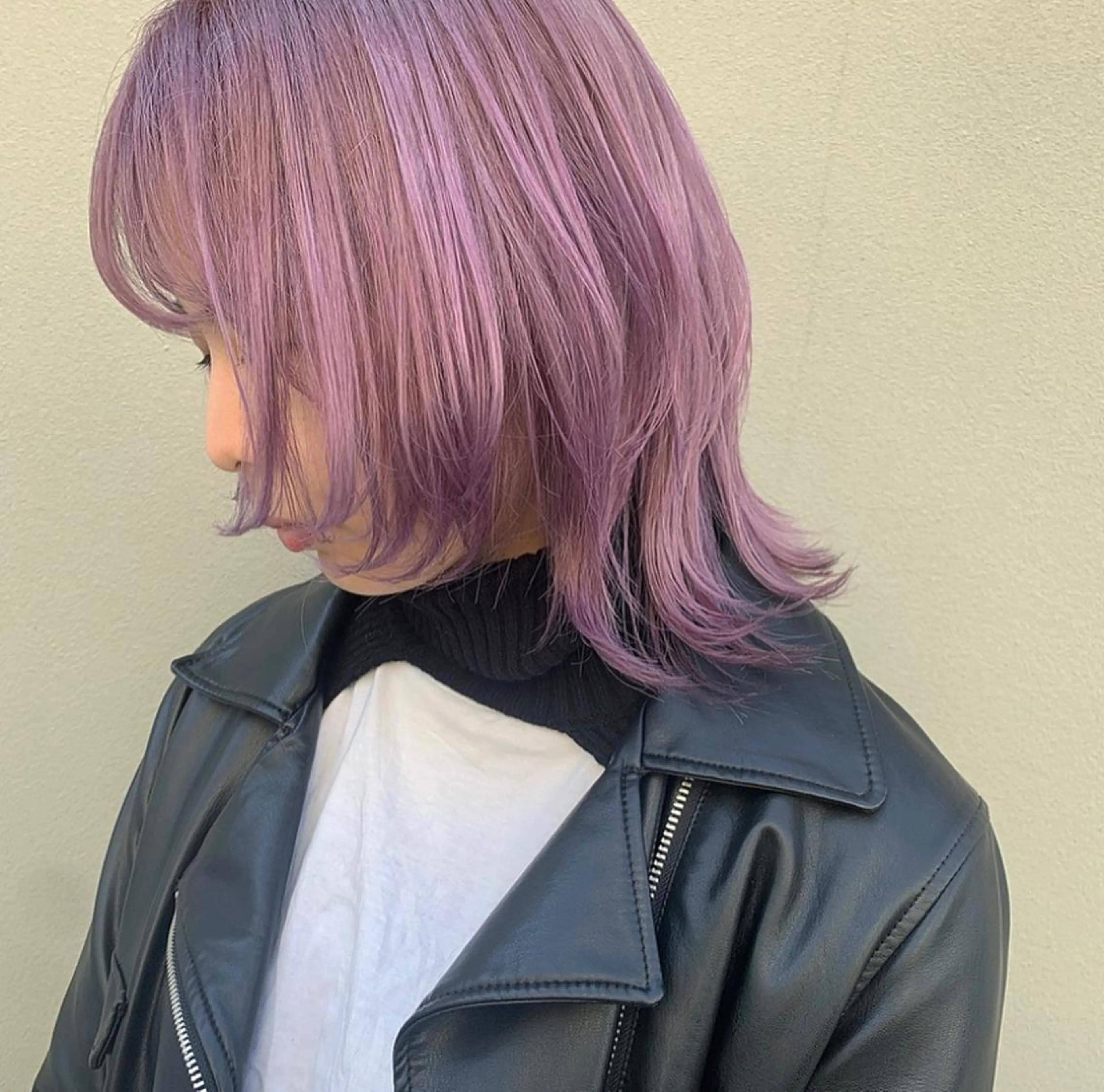 ミディアム Authen. soraのヘアスタイル