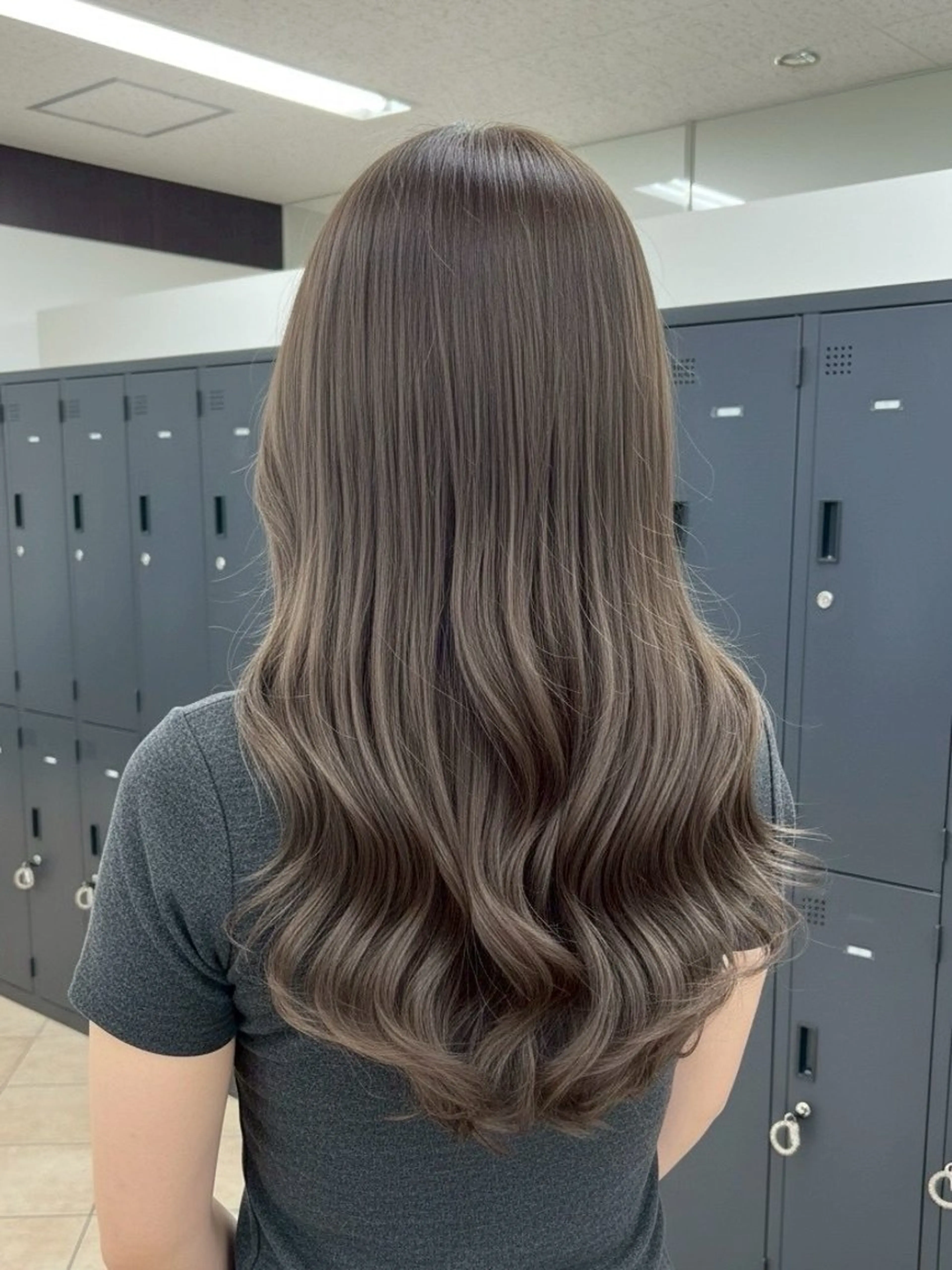 ロング カラー MOKA🌼 淵野辺デザインカラーのヘアスタイル