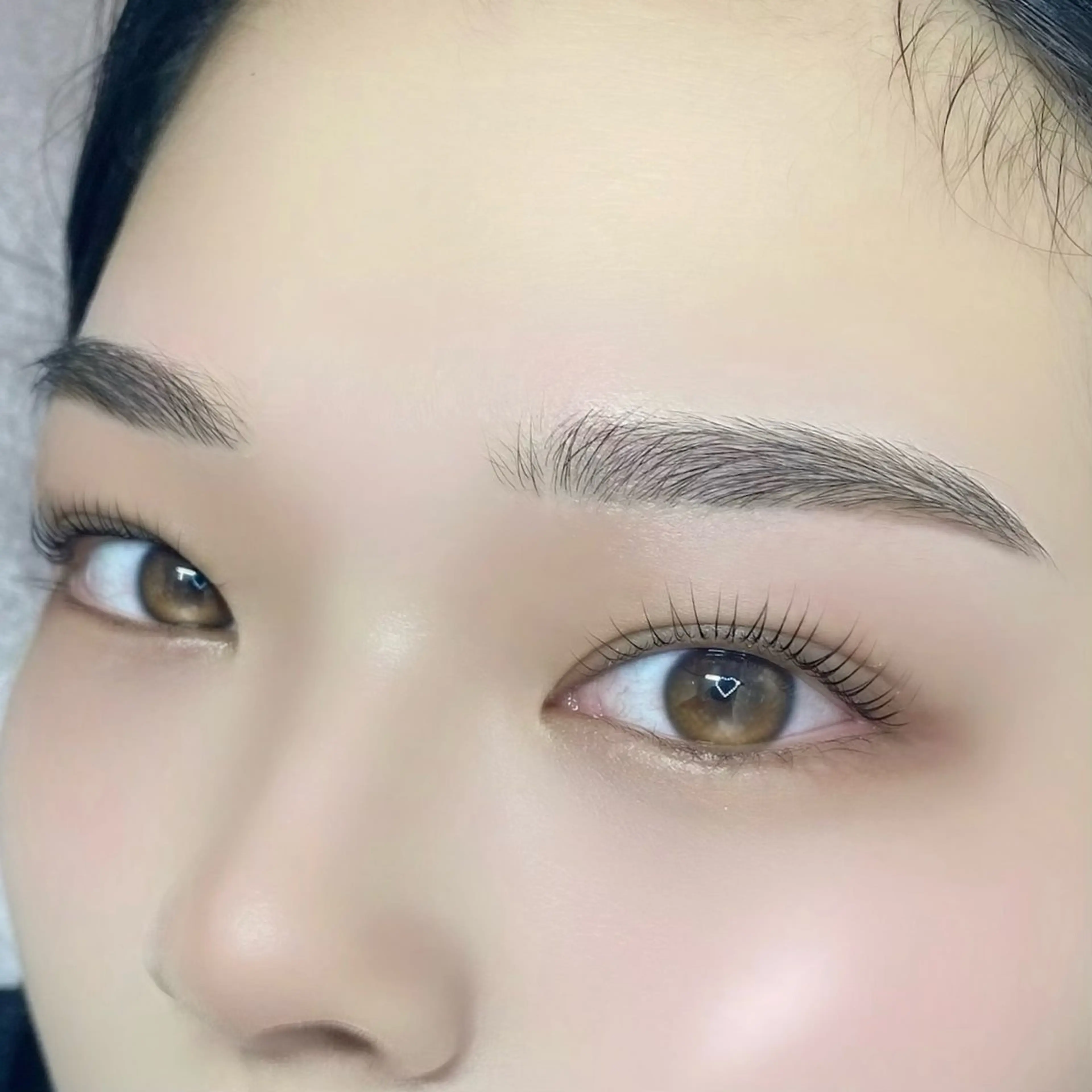 マツエク・マツパ 束感まつ毛 パリジェンヌラッシュリフト まつげパーマ ワンホンマツエク マツパ ruhe eyeのマツエク・マツパデザイン