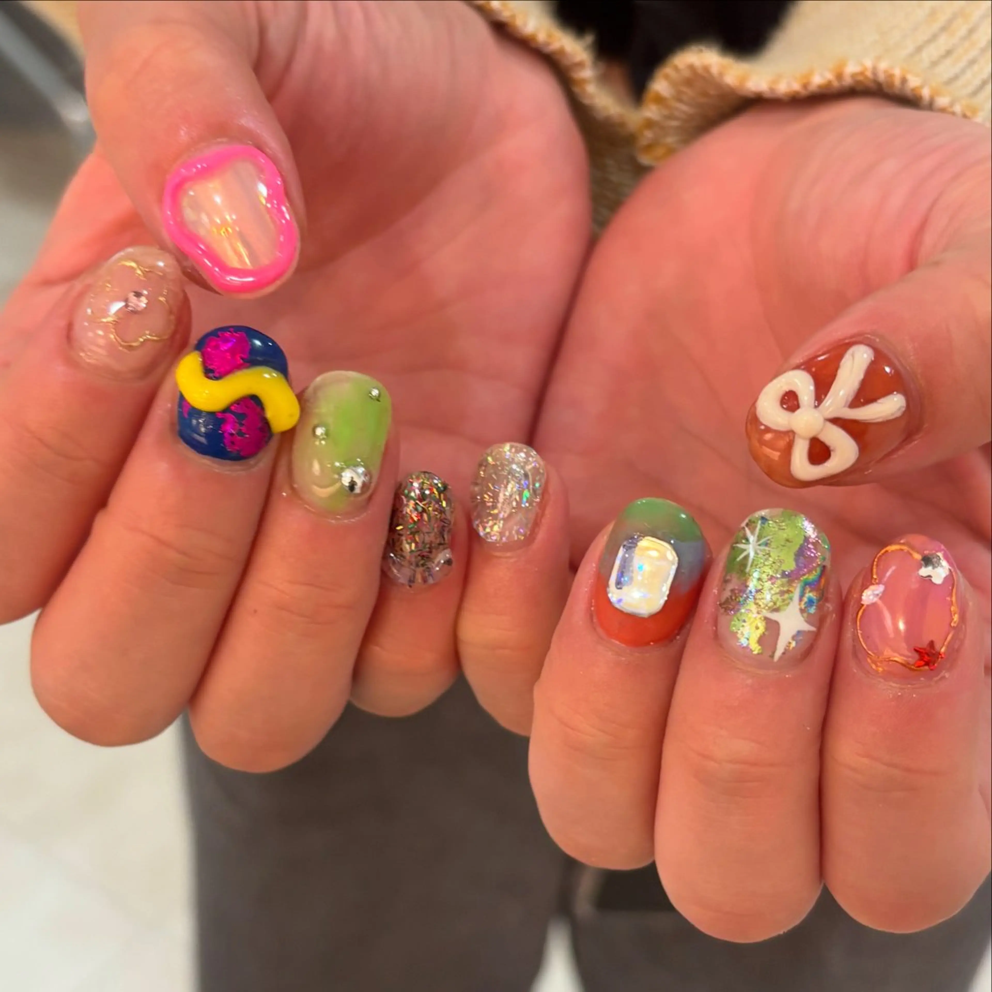 ネイル ハンドネイル フットネイル 栗田 ゆう子のネイルデザイン