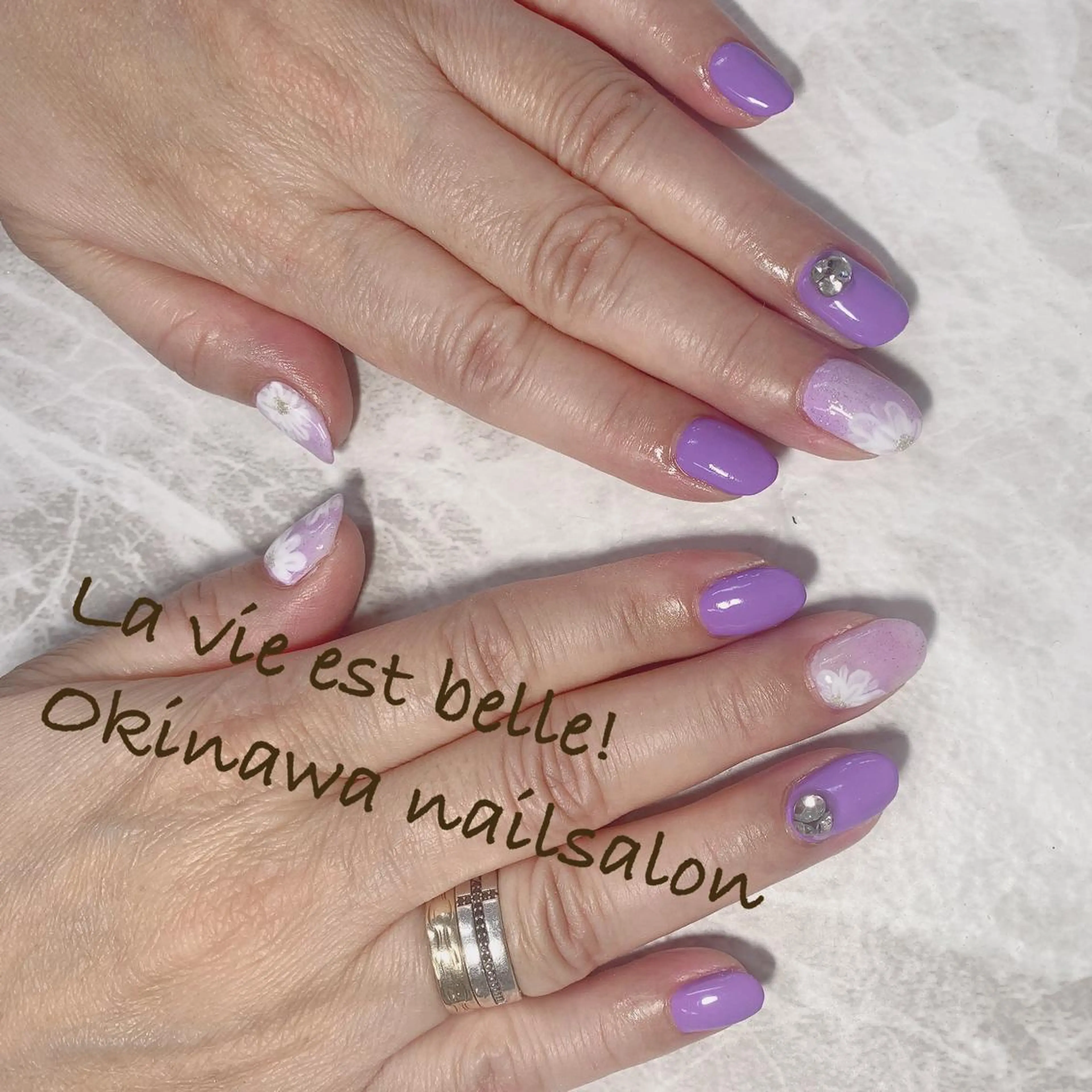 ネイル アトリエ ラヴィエベルのネイルデザイン