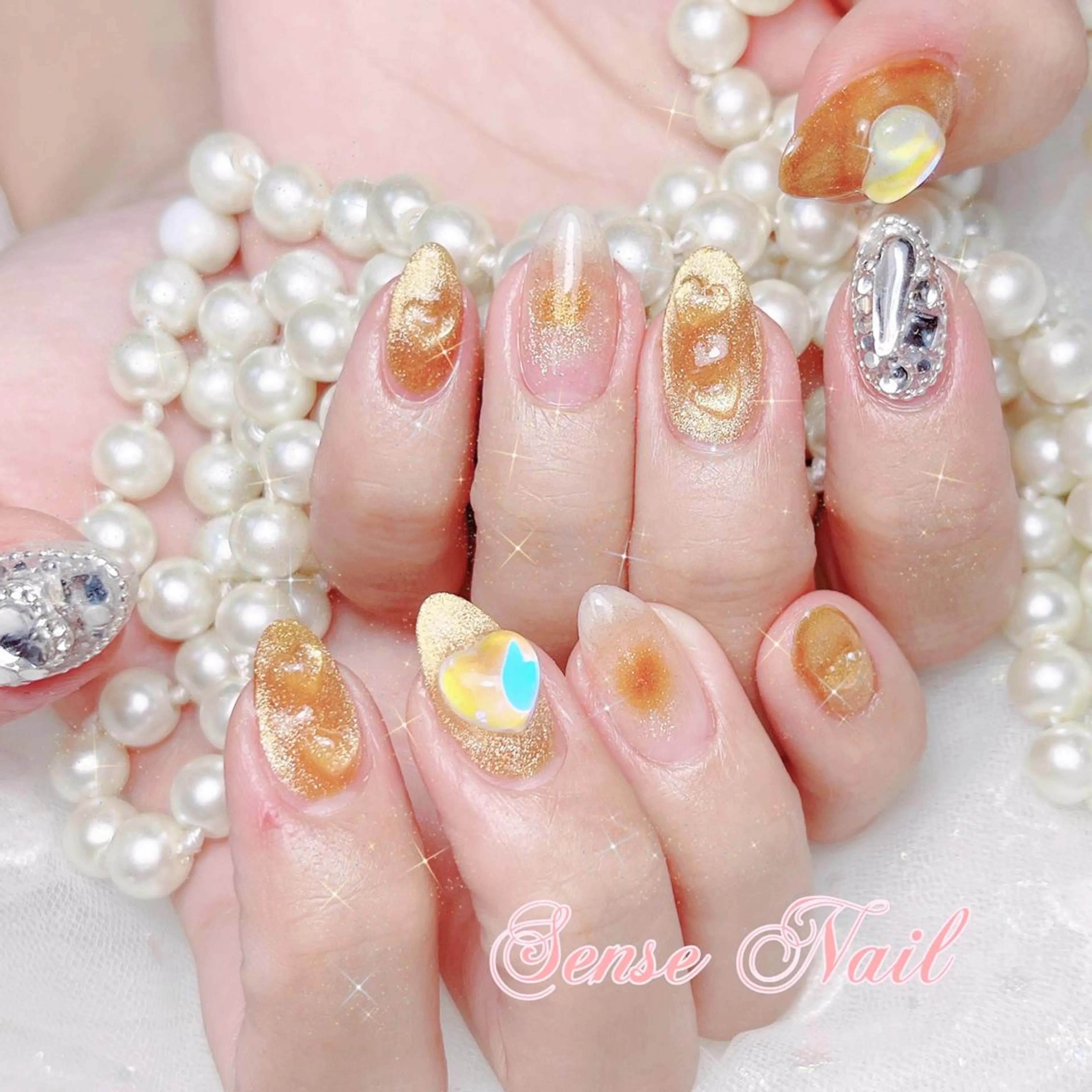 ネイル ハンドネイル ハンドケア - Rolls Honey -のネイルデザイン