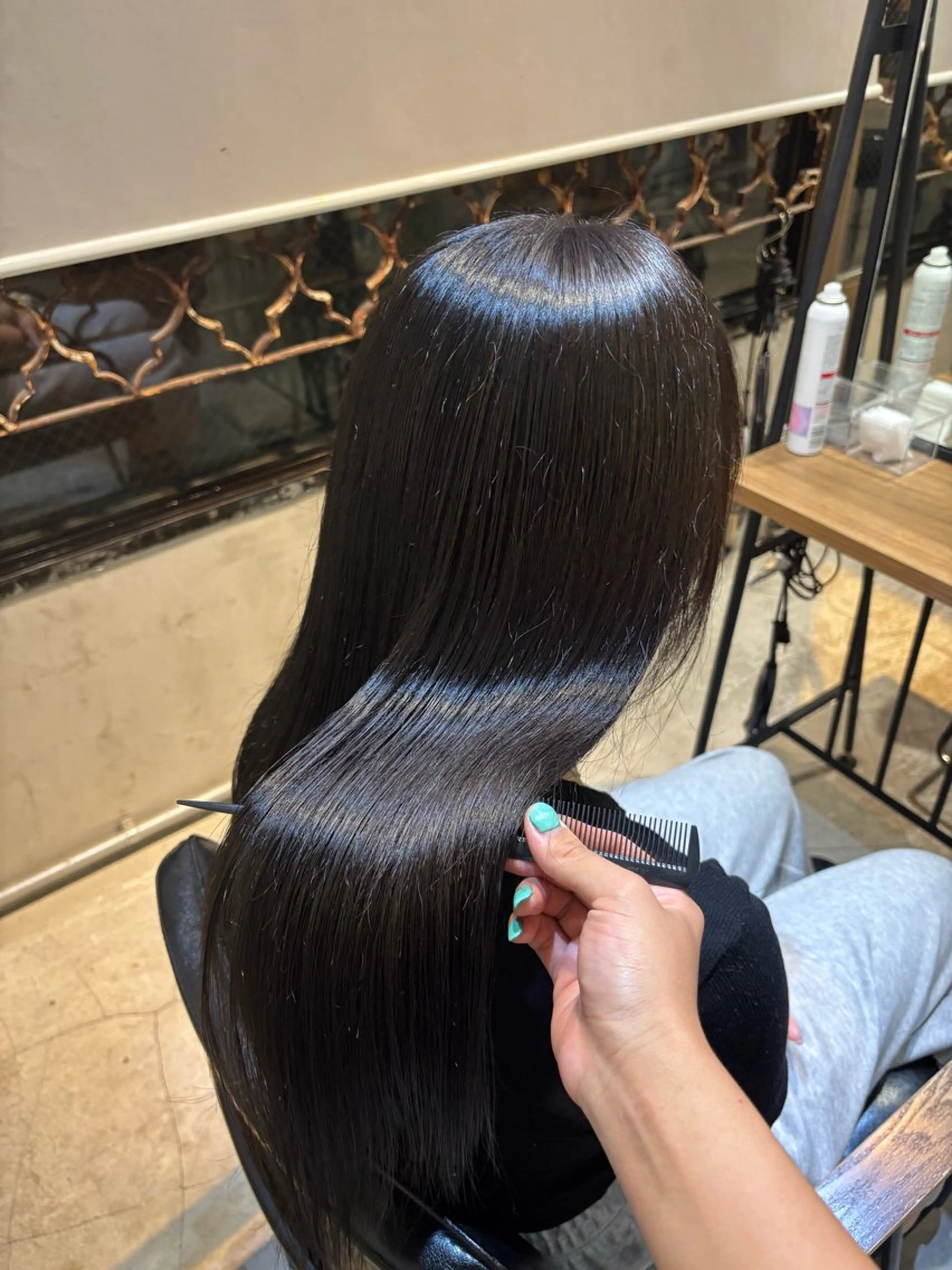 ロング カラー ヘアカラー トリートメント 🌺美髪縮毛・ 艶感🌊MAMIのヘアスタイル