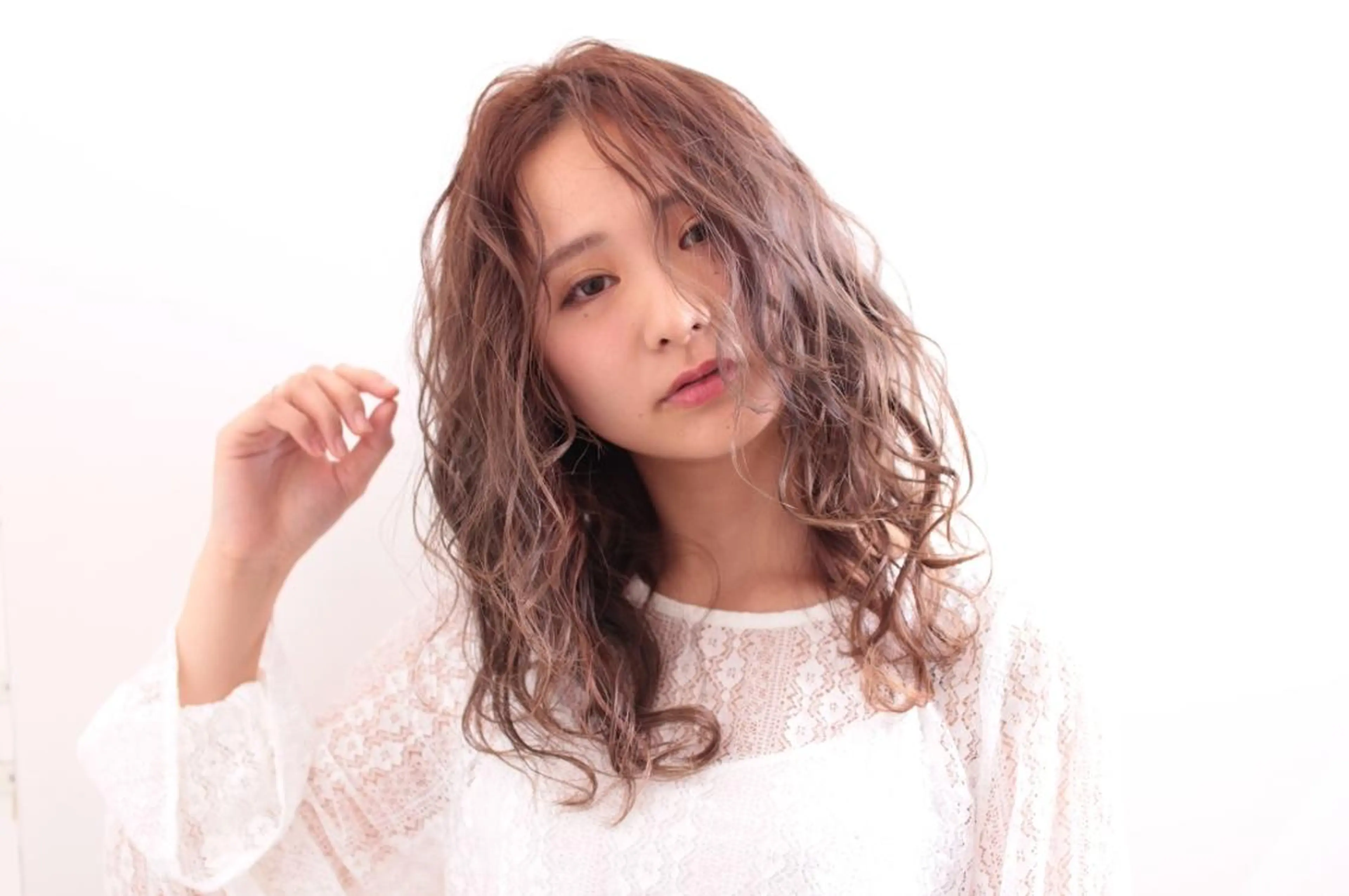 ミディアム Ash 店長　山下達也のヘアスタイル