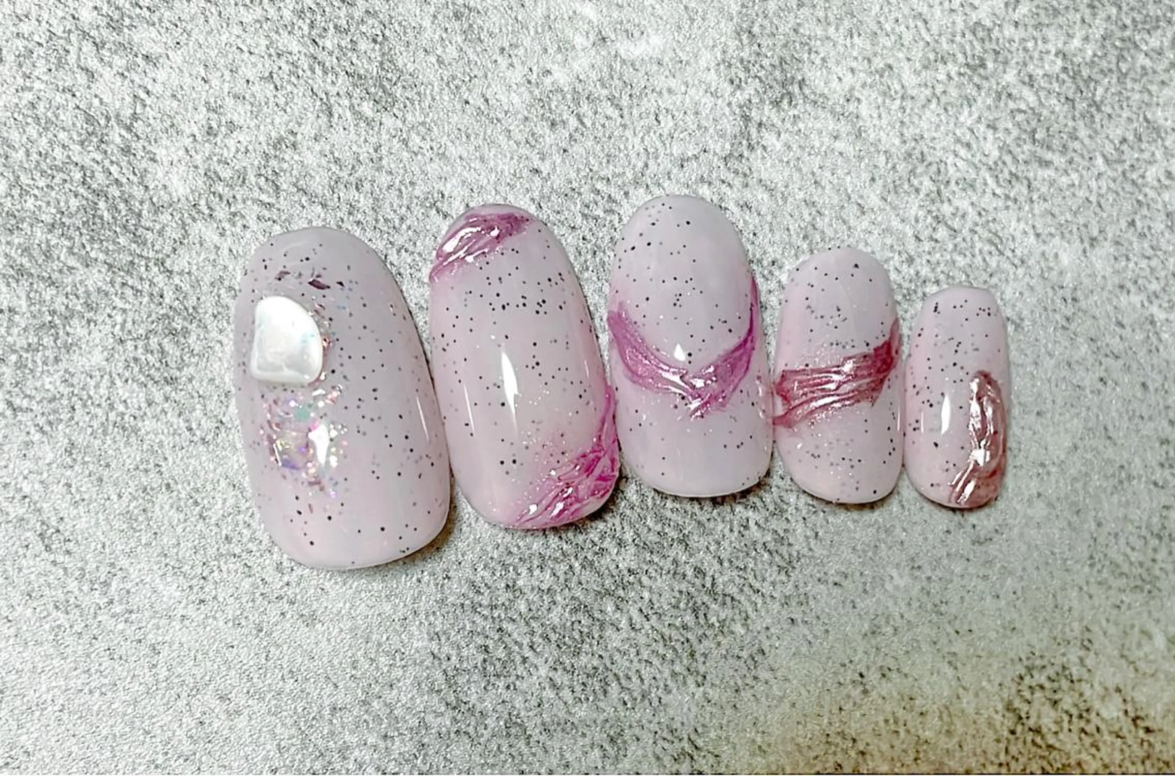 ネイル ニュアンスネイル Ella salonのその他イメージ