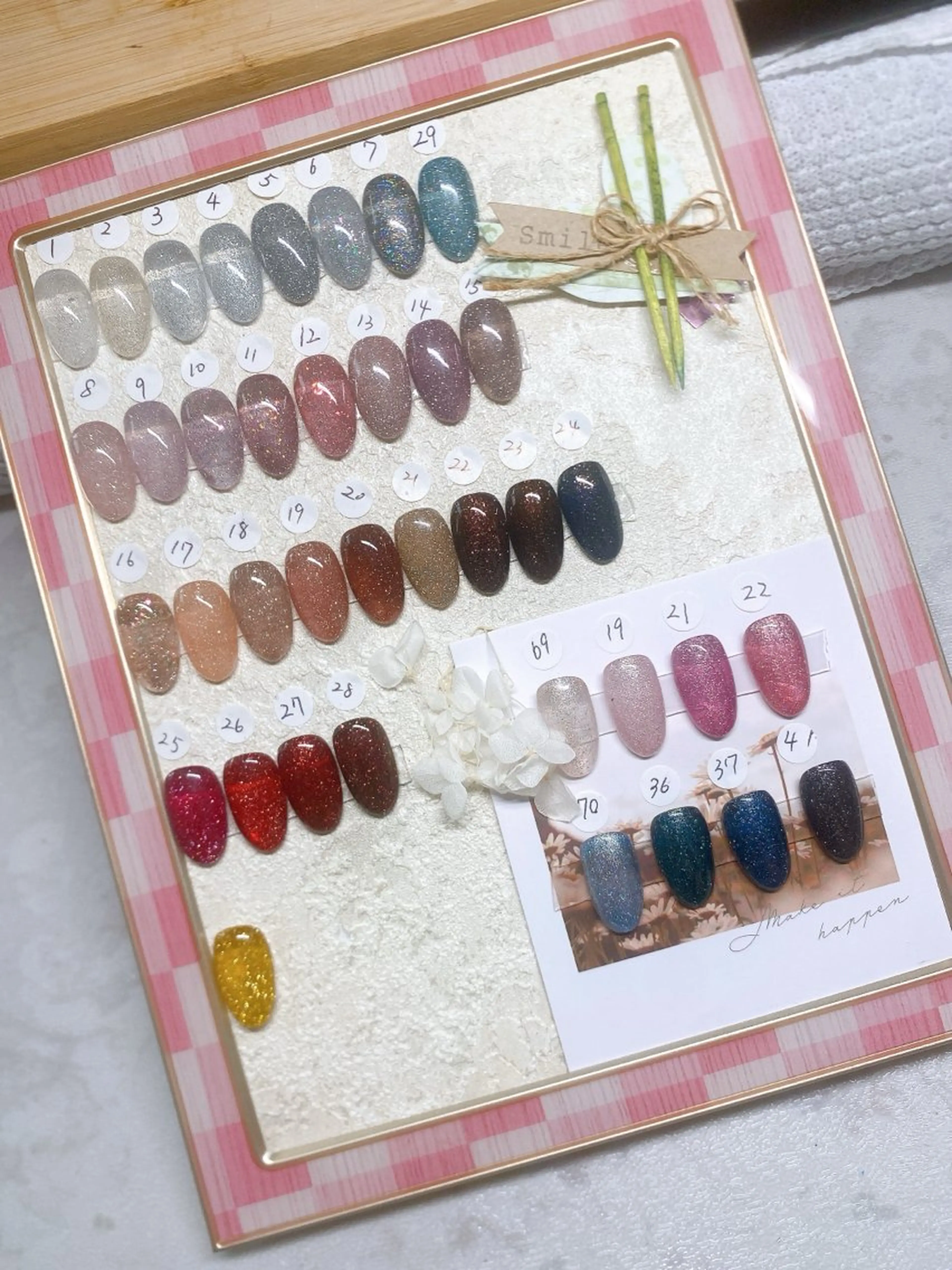 フラッシュジェルネイル 4週以内オフ無料 4週以上オフ+500円の写真