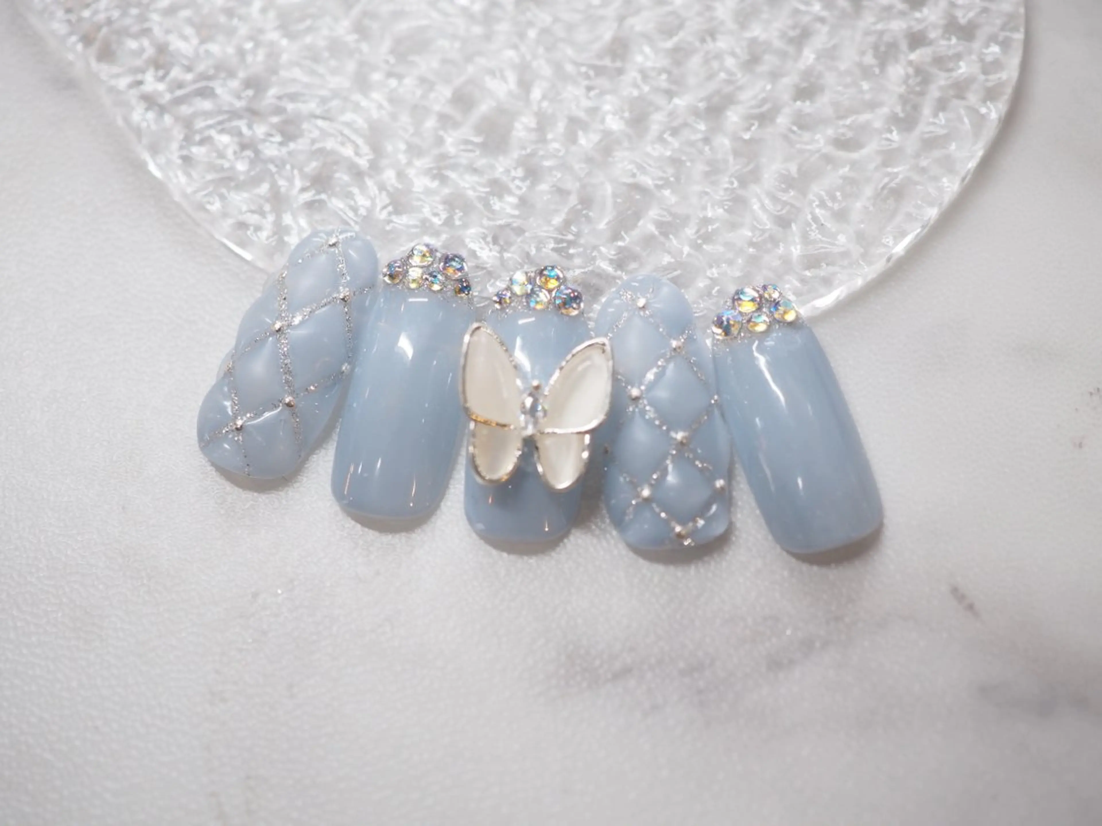 ネイル Total Beauty LUANA所属・LUANA 里菜のネイルデザイン