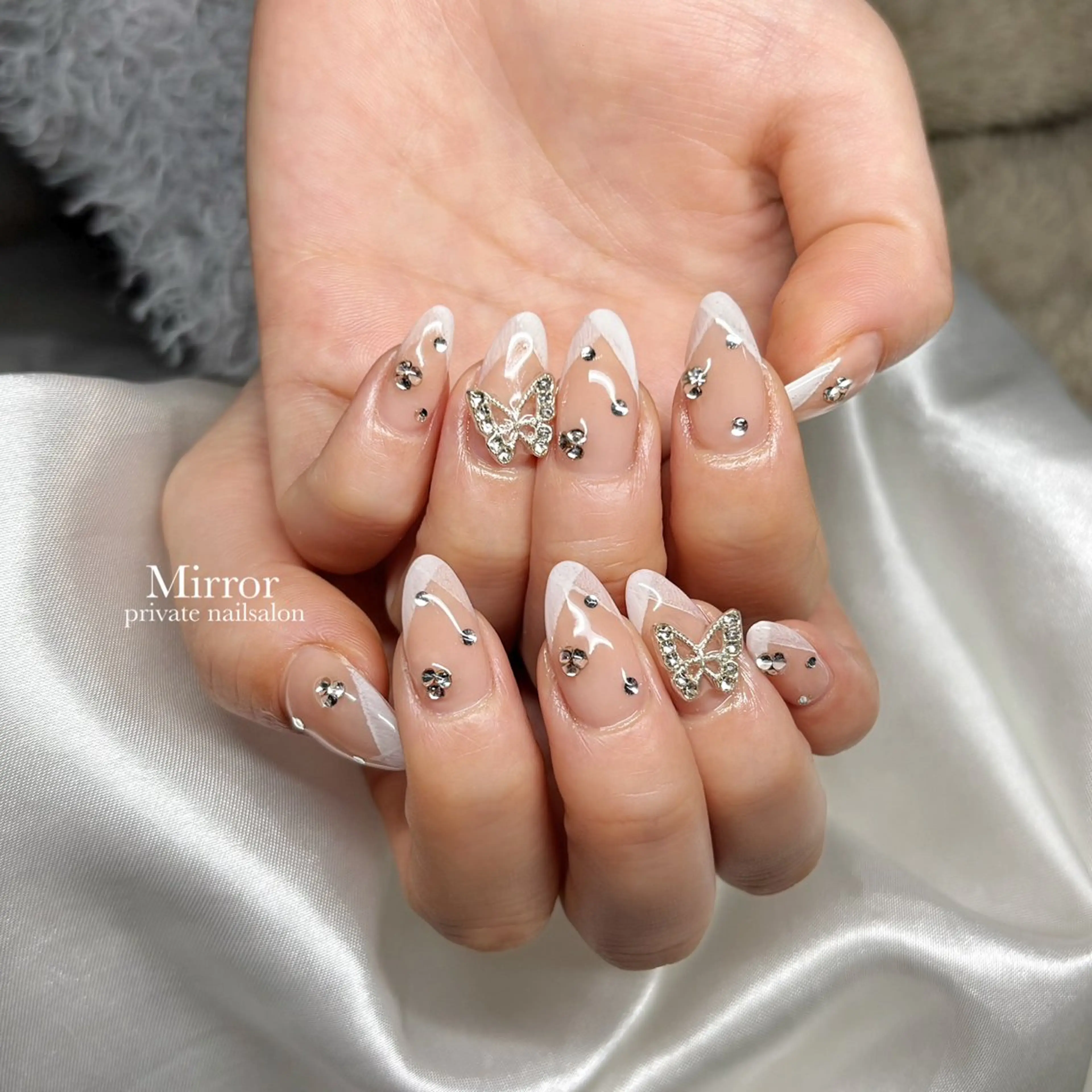 ネイル ハンドネイル nailsalon Mirrorのネイルデザイン