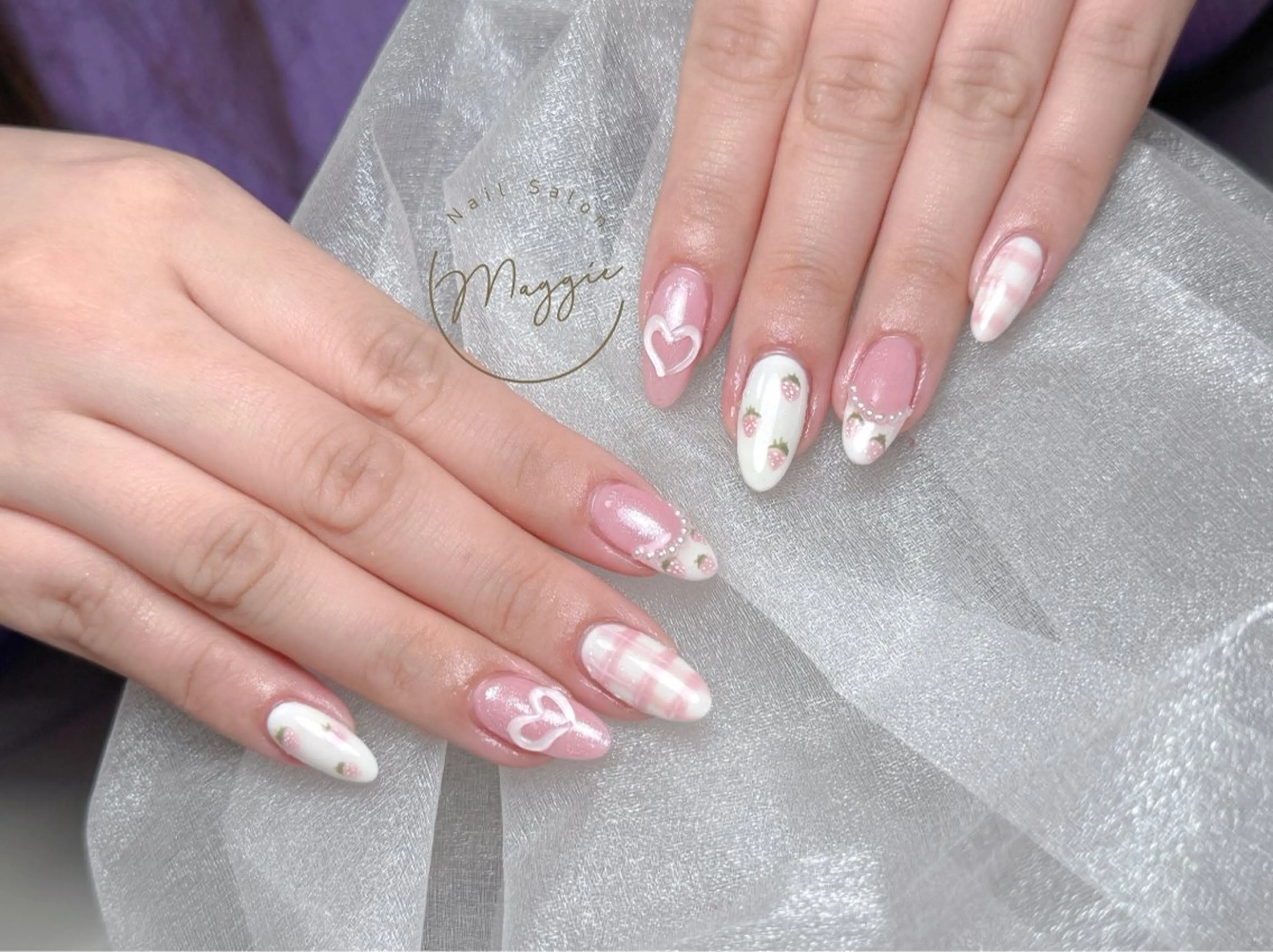 ネイル Maggie Nail🦩のネイルデザイン