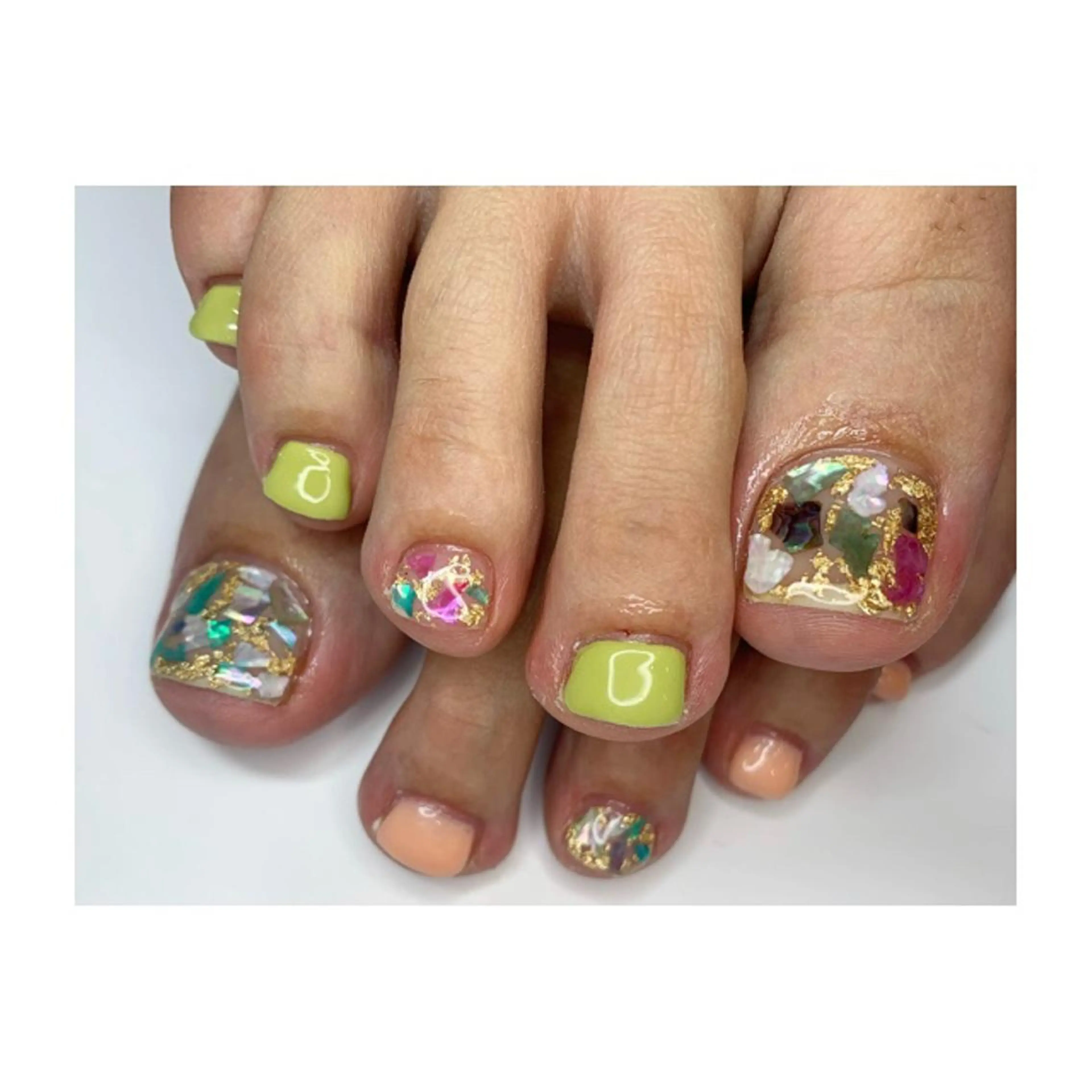 ネイル 駒月 明日香の眉毛・アイブロウイメージ