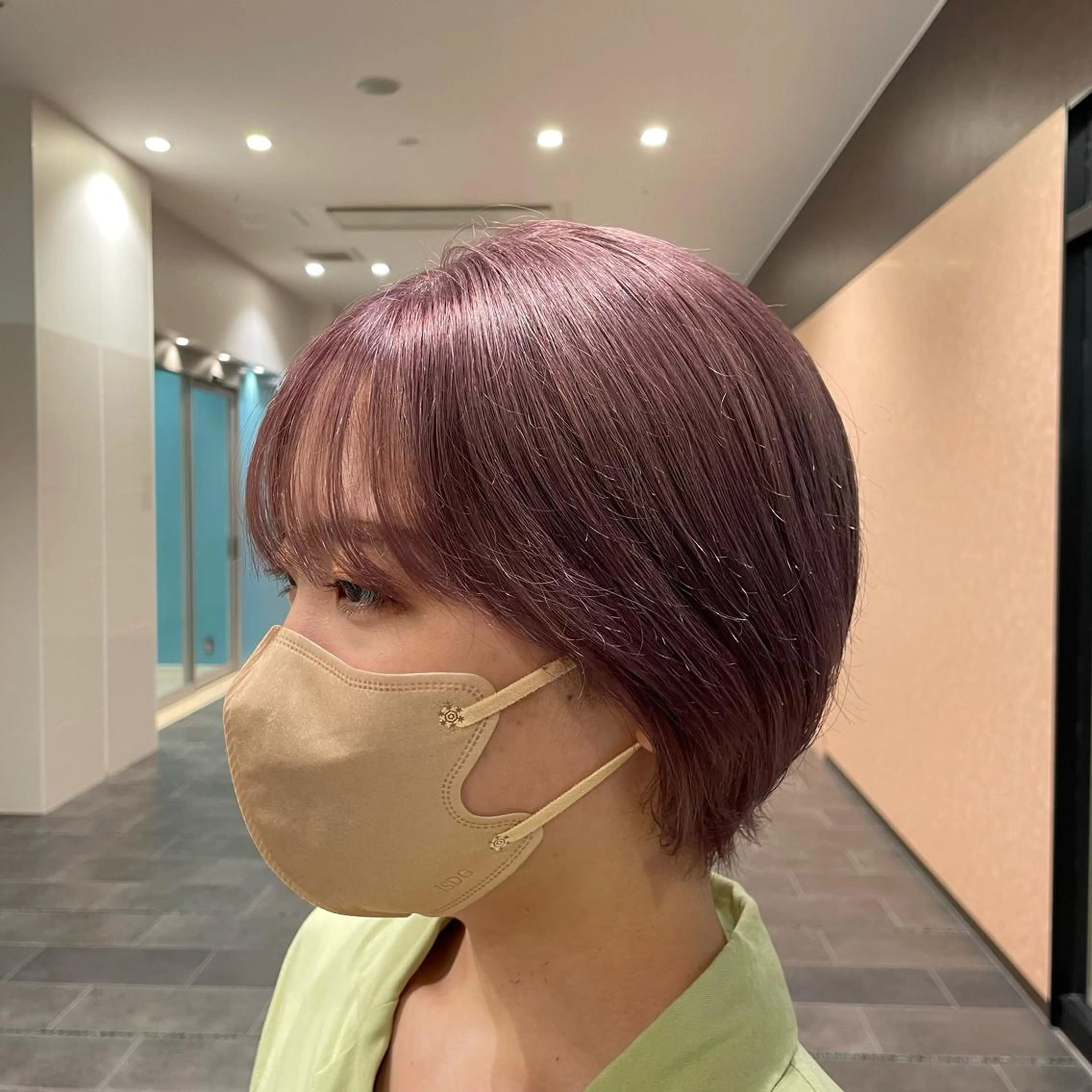 ミディアム カラー グレージュ ラベンダーカラー ラベンダーグレージュ ラベンダーグレー 梅田美容室/ ウルフカットのヘアスタイル