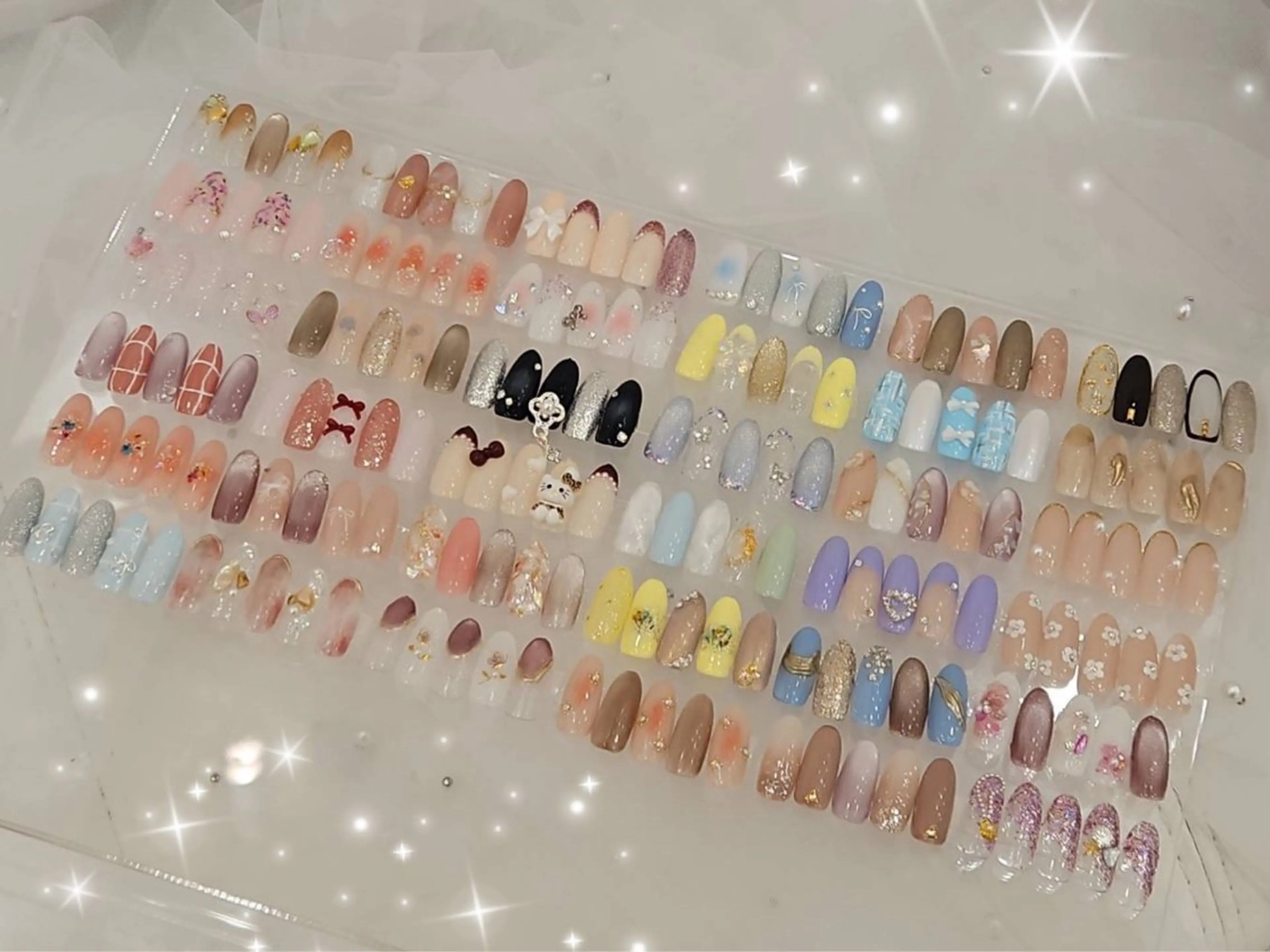 【ハンド120分】定額デザインネイル(オフあり)店内サンプル30種類からお選びいただけます/カラーチェンジok1の写真