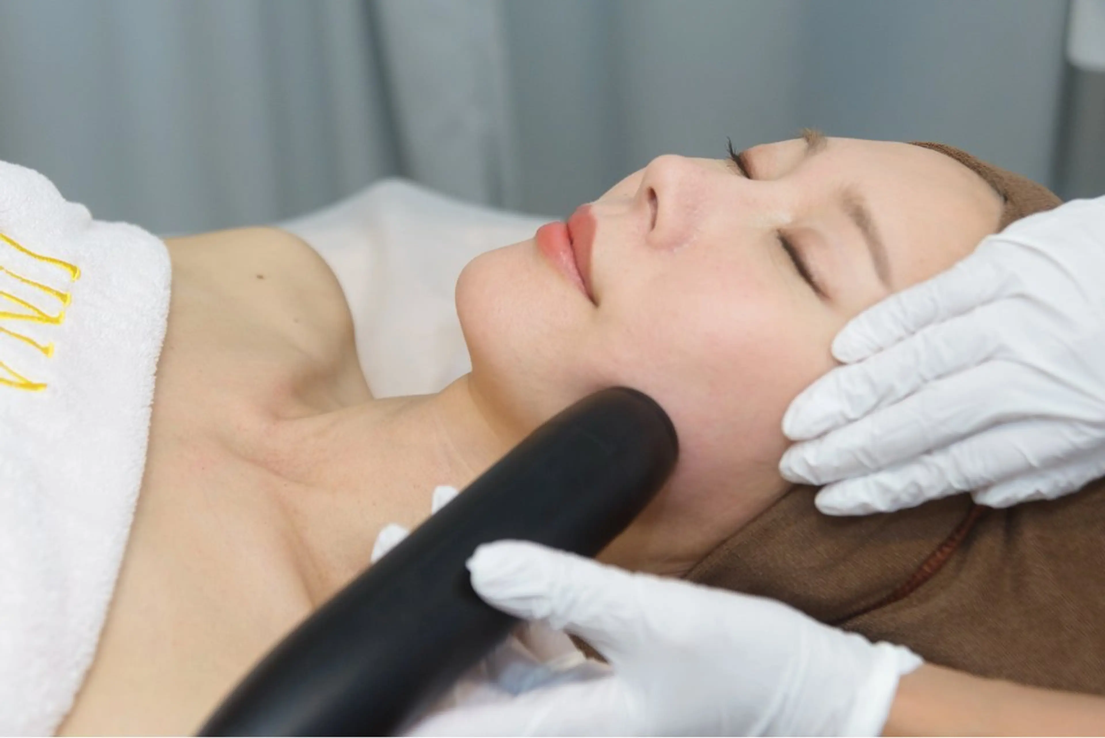 【最強小顔ケア】お肉取りバキュームの写真