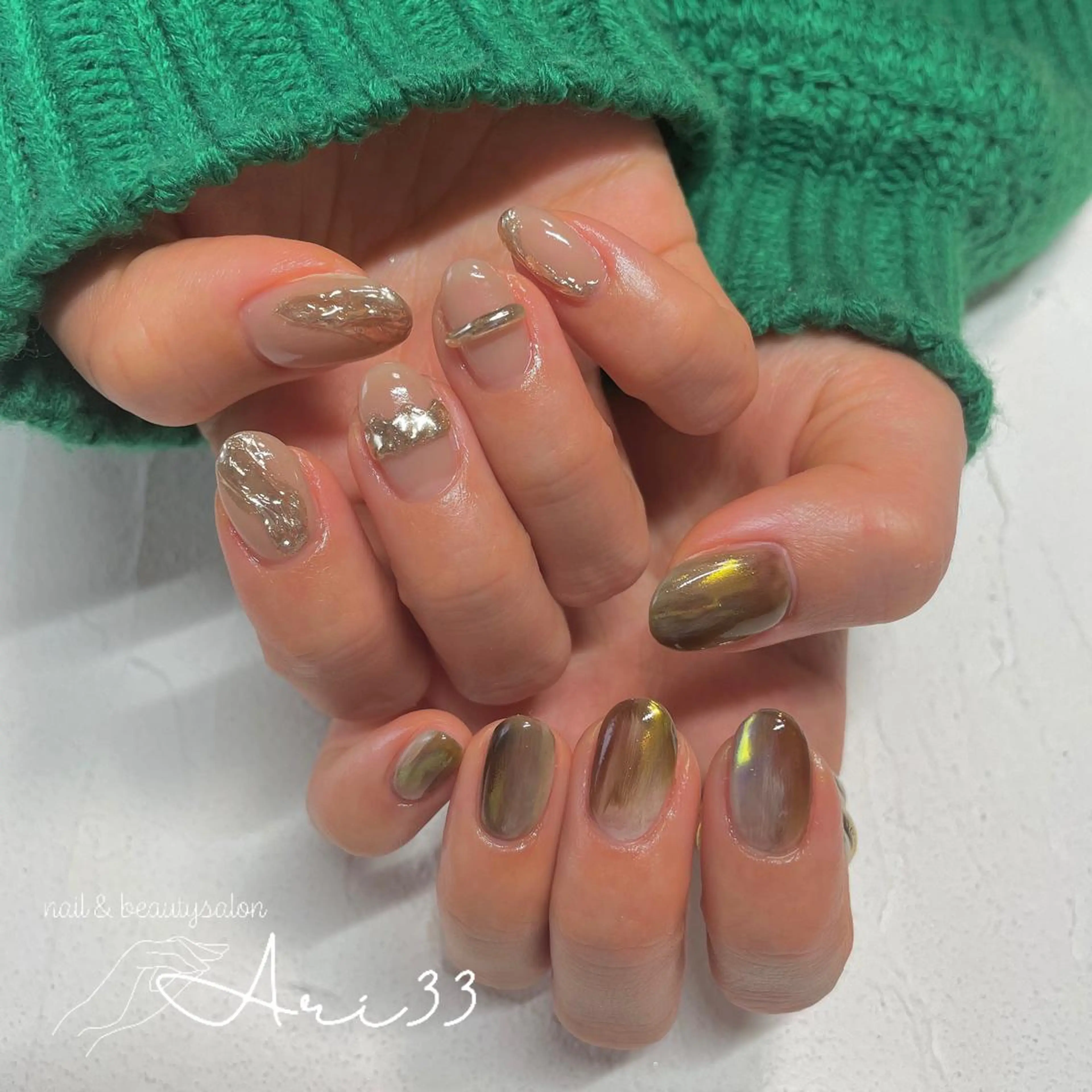 ネイル ミラーネイル ニュアンスネイル ハンドネイル プライベートサロン Ari33nailのネイルデザイン