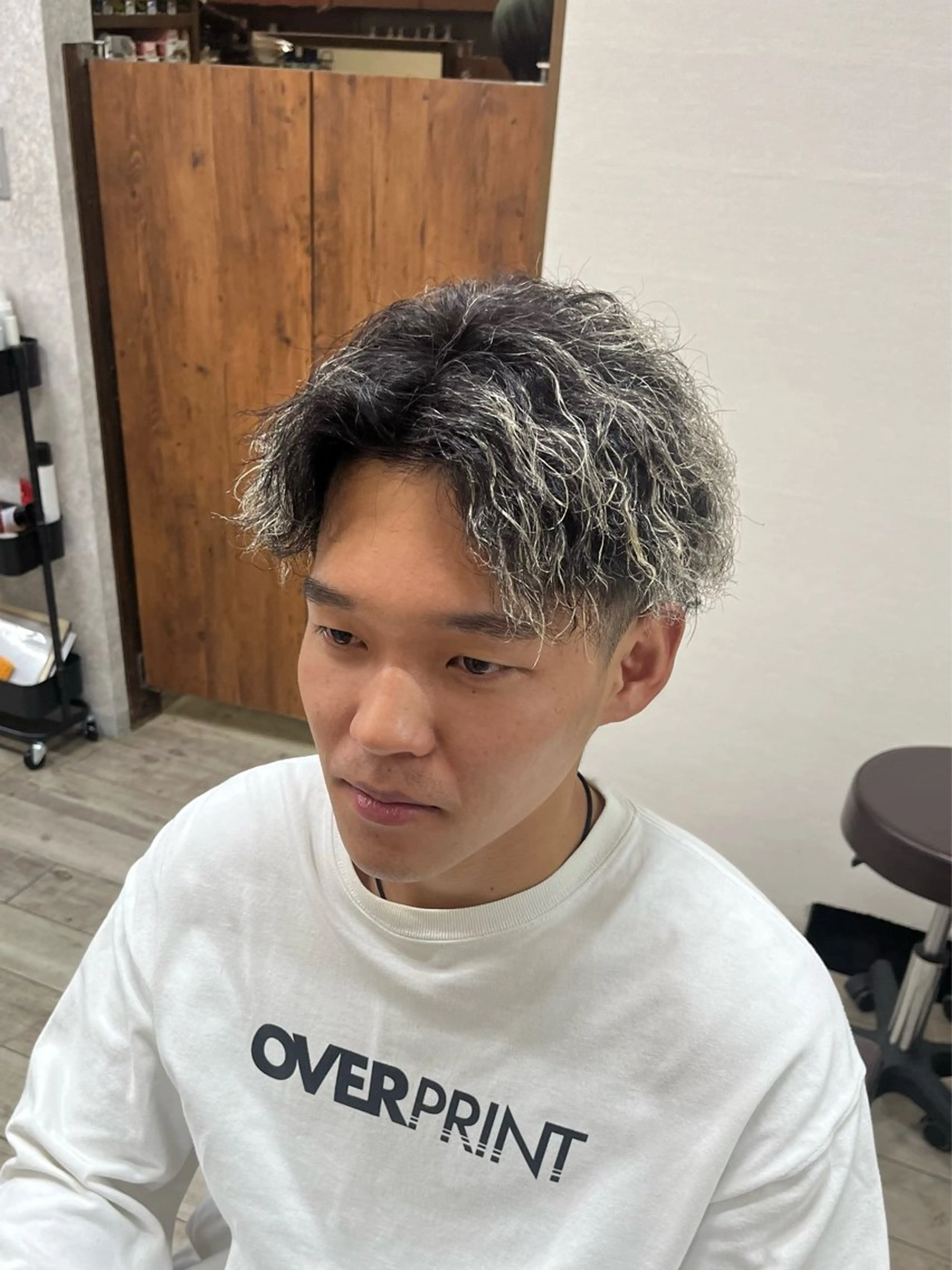 ショート パーマ カット パーマ SHUN 🫧透明感カラー🫧のヘアスタイル