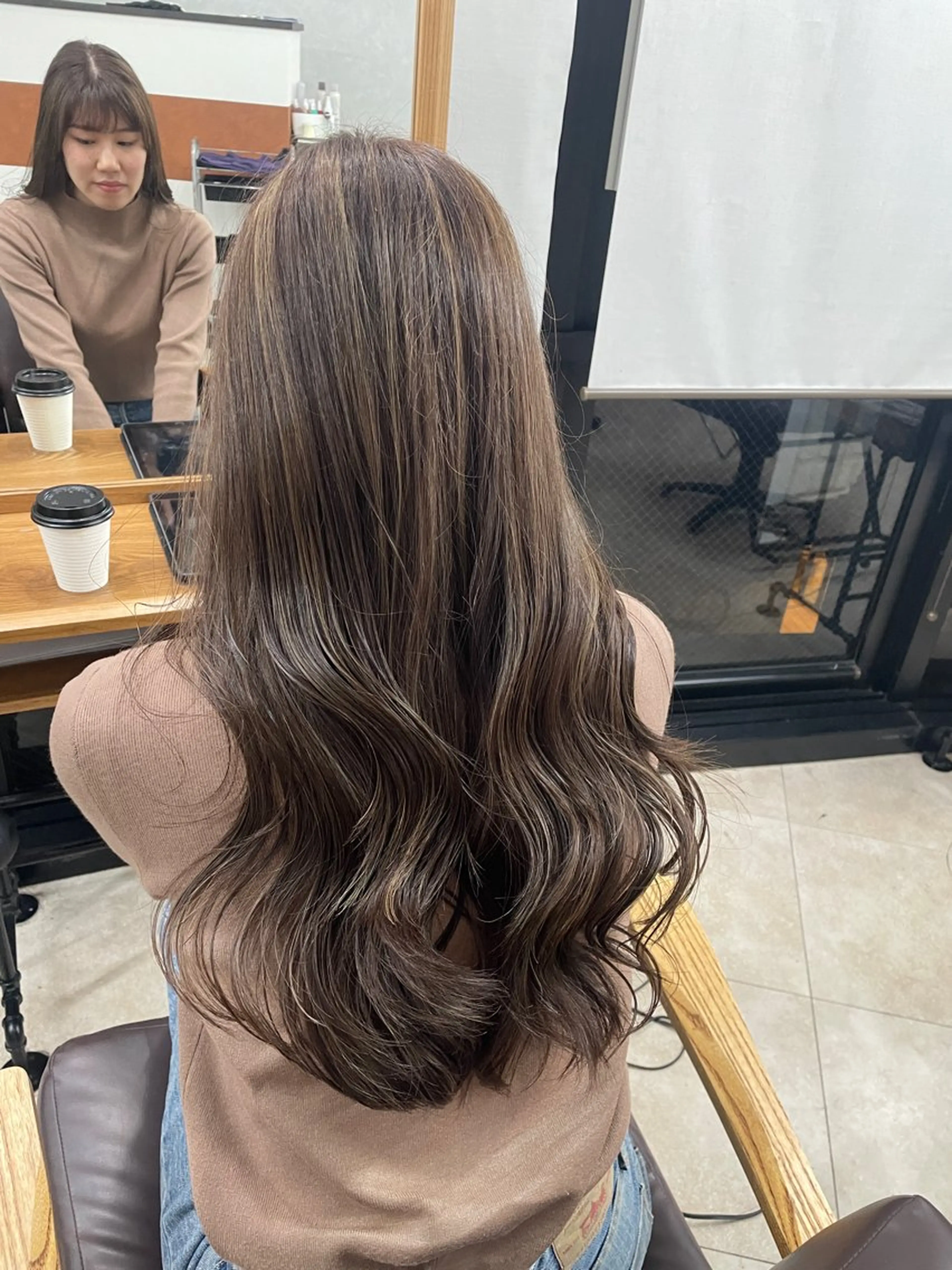 ロング コトネ🫧 韓国風レイヤーカットのヘアスタイル