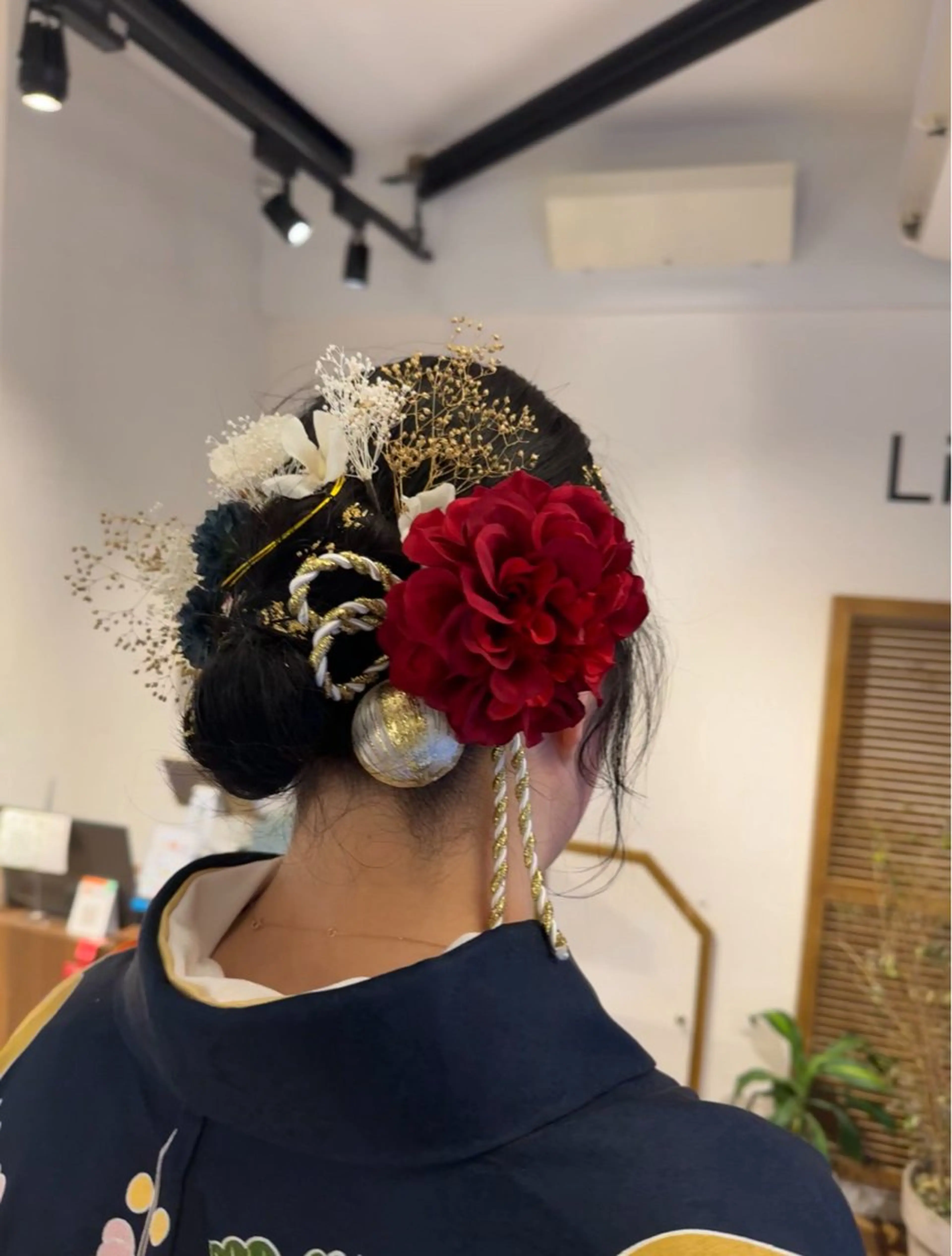 ヘアアレンジ ショート🌼パーマ 本間正子のヘアスタイル