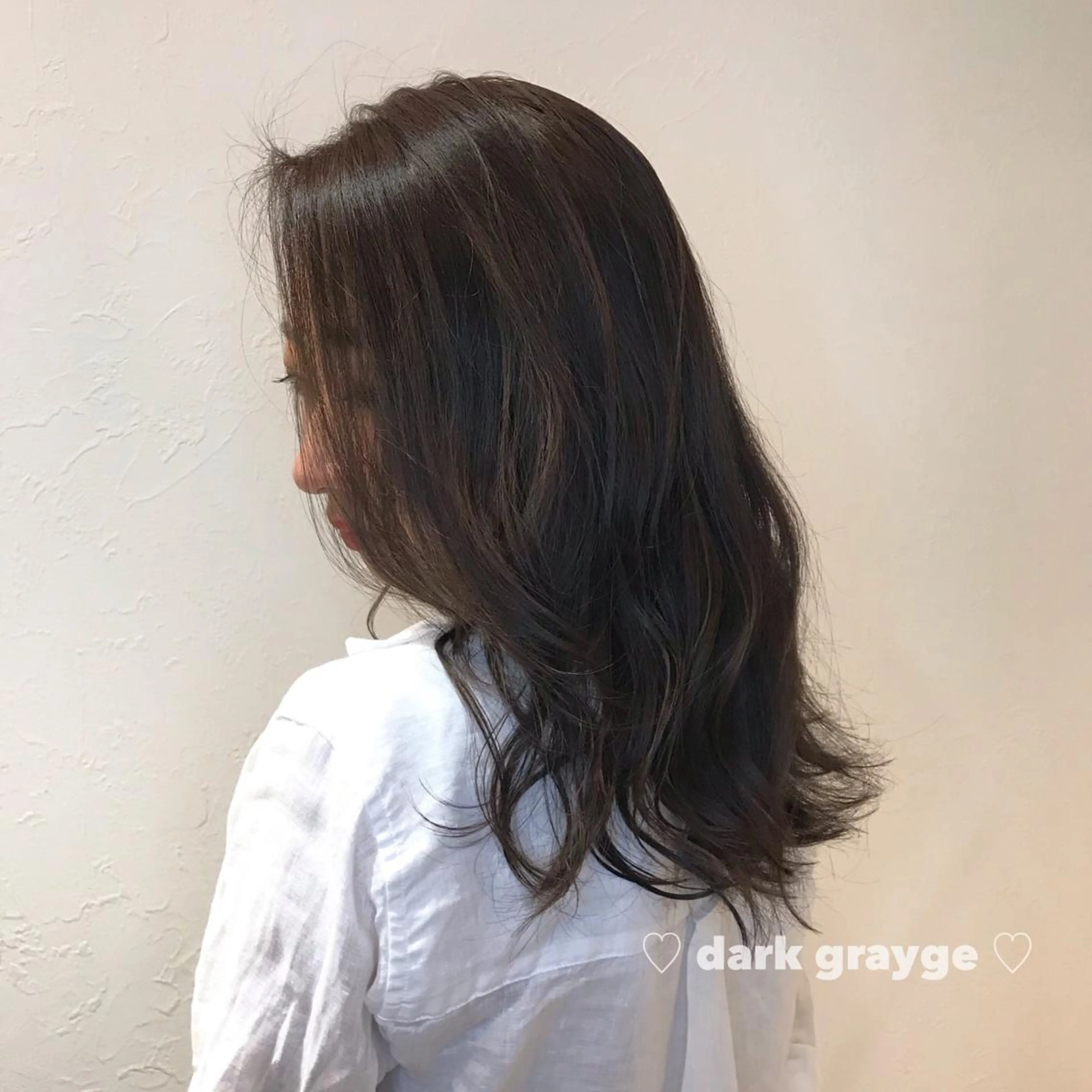 セミロング ブリーチなしカラー ダブルカラーエクステのヘアスタイル