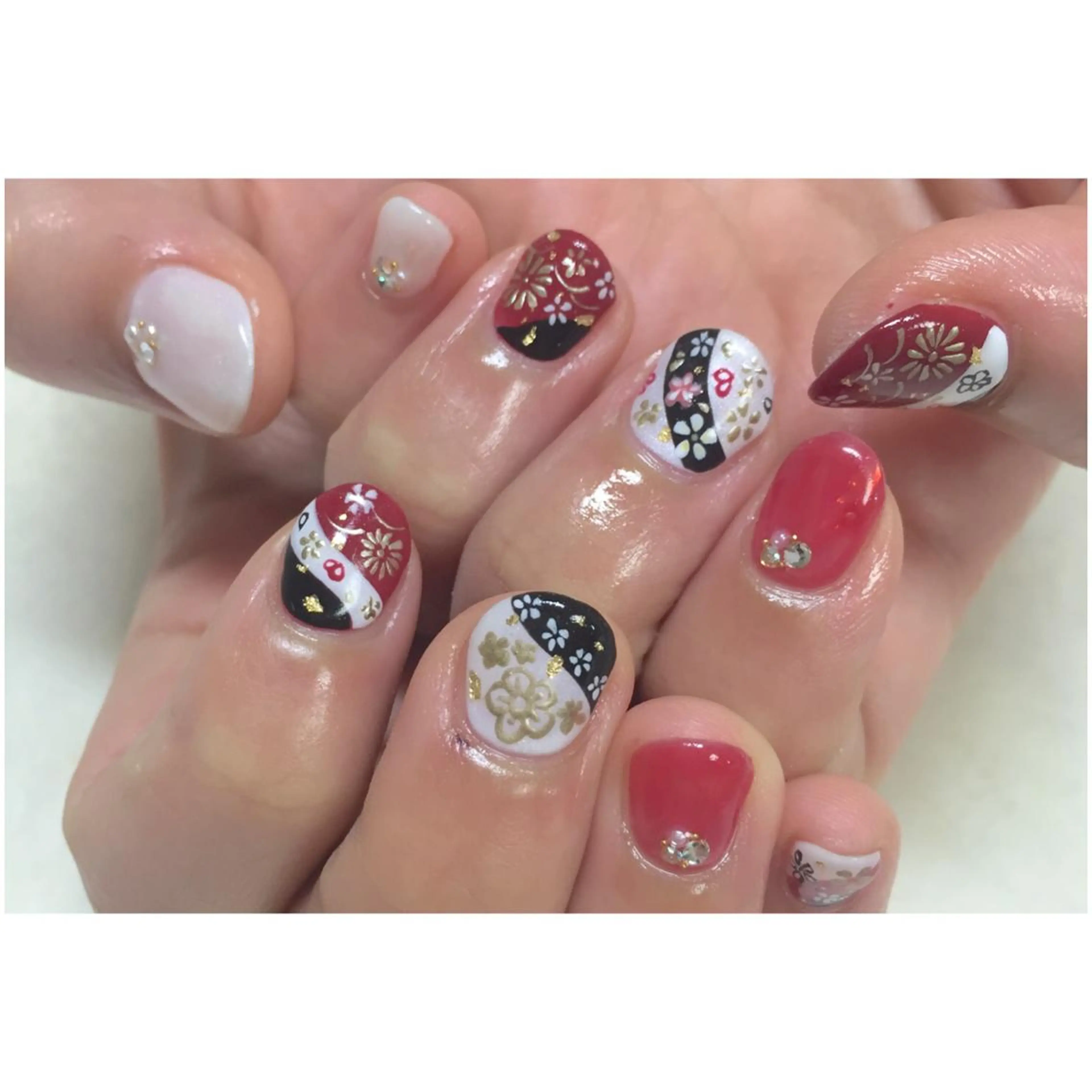 ネイル アートネイル nailist TOMOのネイルデザイン