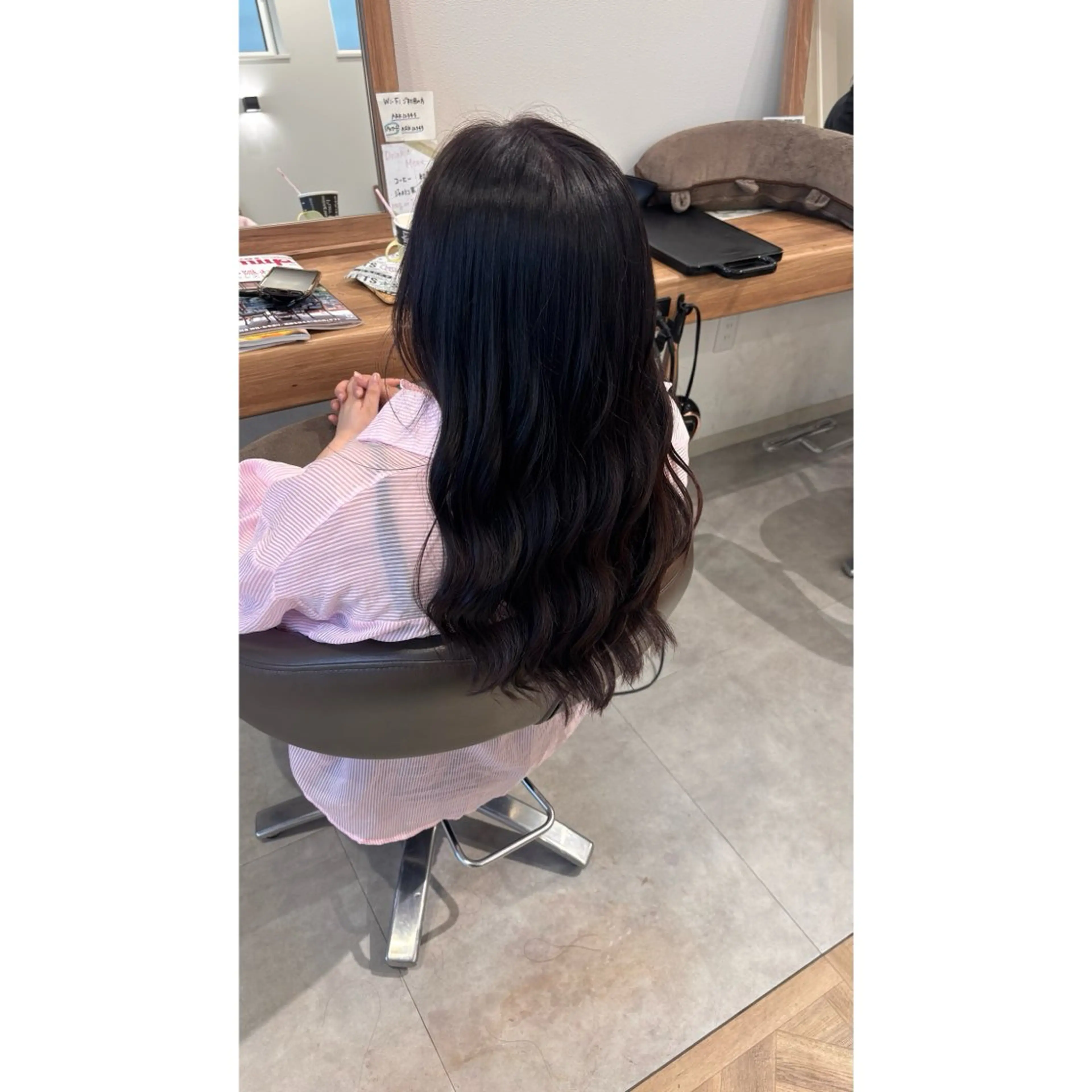 ロング カラー ラベンダーカラー ヘアカラー 阿部 美咲のヘアスタイル