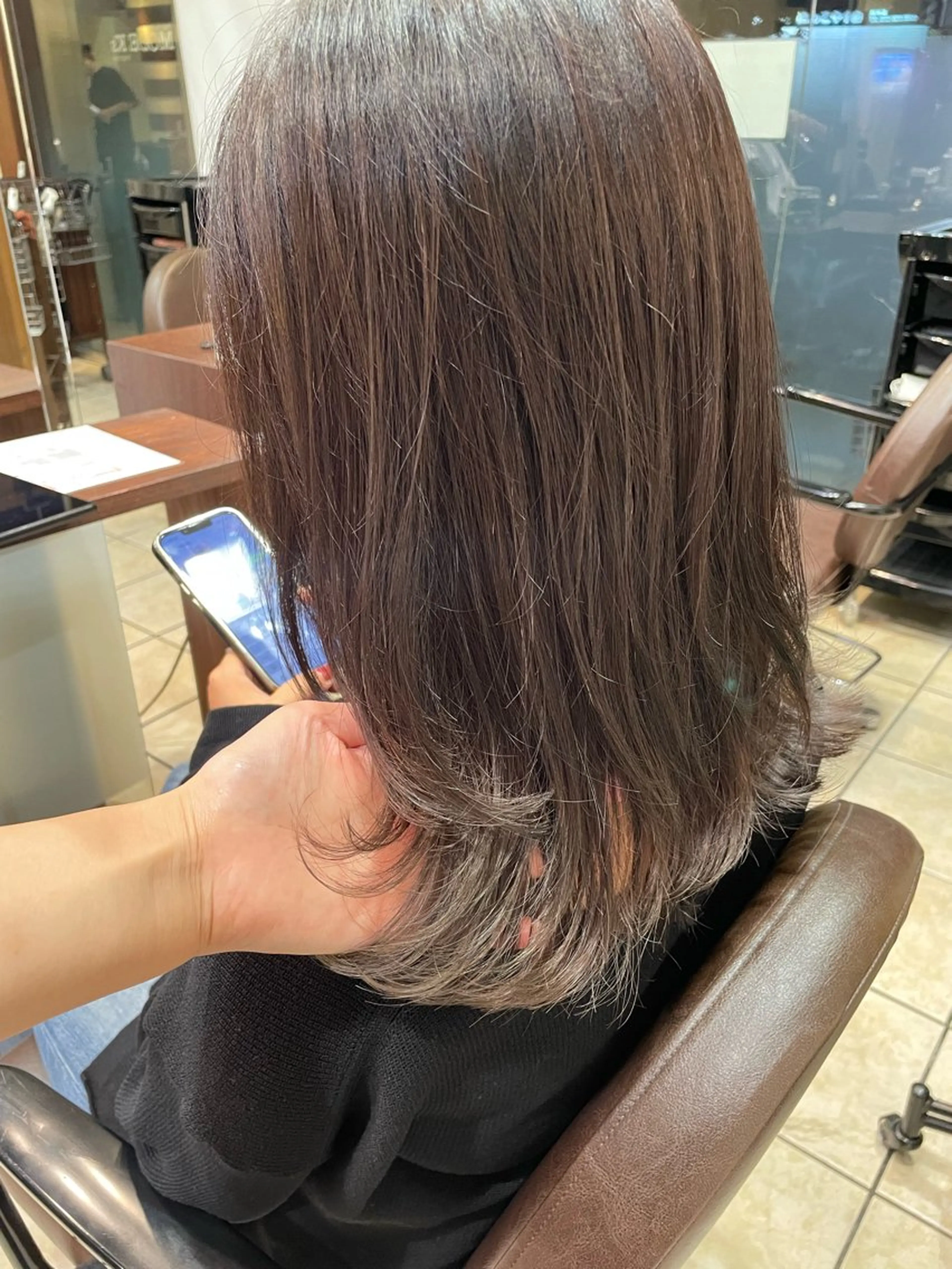 カラー ヘアカラー トリートメント 桑田 新菜のヘアスタイル