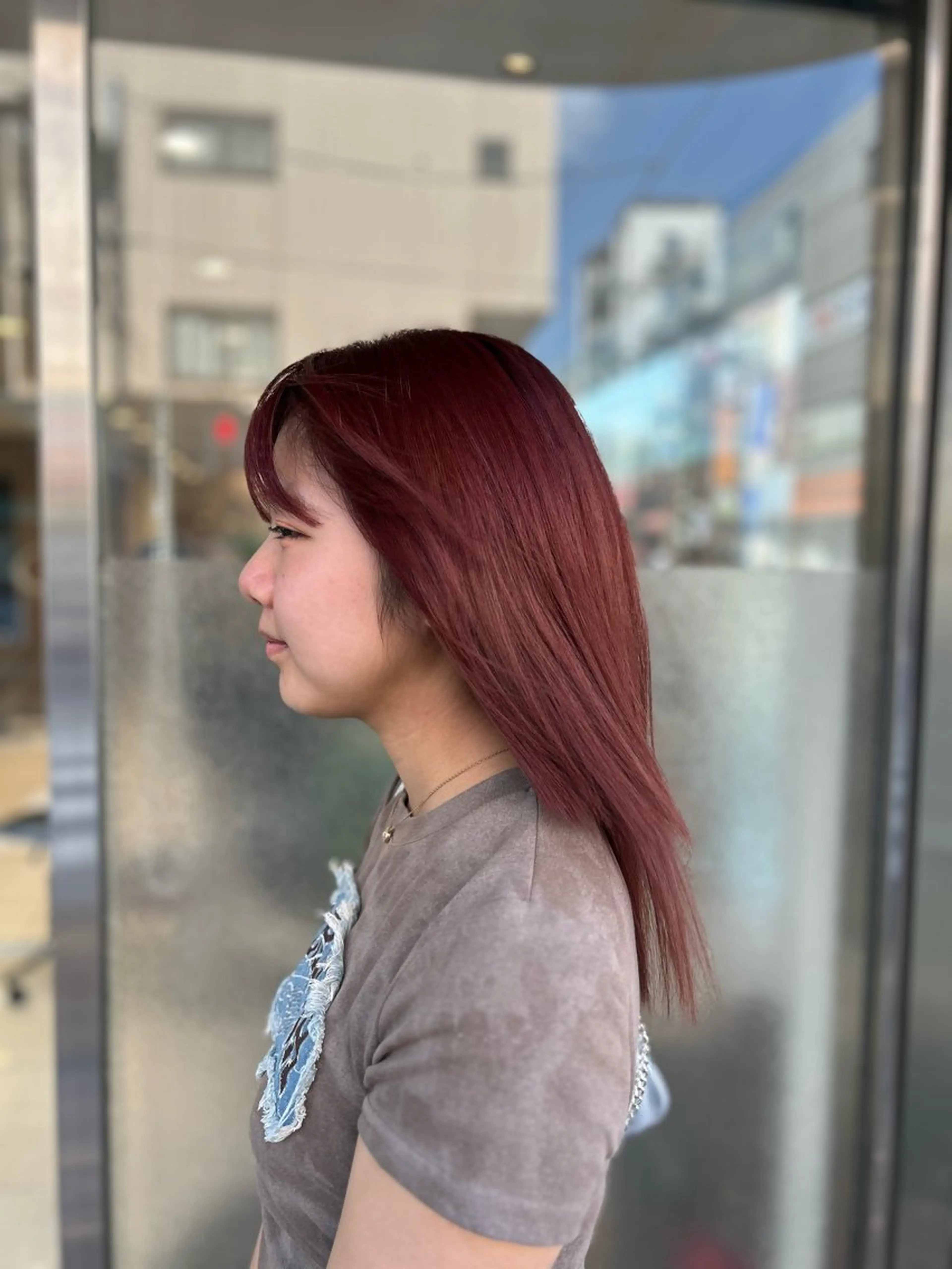 セミロング カラー ヘアカラー ハイトーン× デザイン　Runoのヘアスタイル