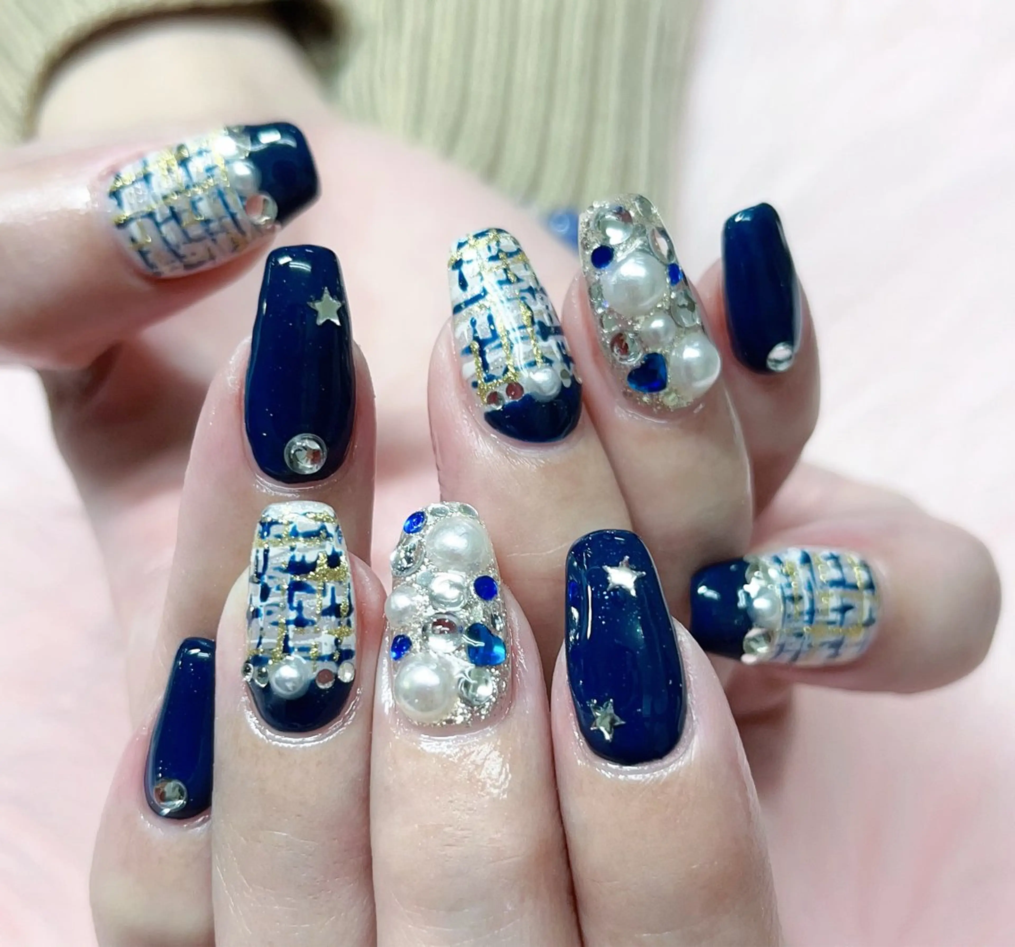 ネイル フットネイル フレンチネイル ジェルネイル ゴージャス ハート ハンドネイル MoonNail ユリ🌸のネイルデザイン