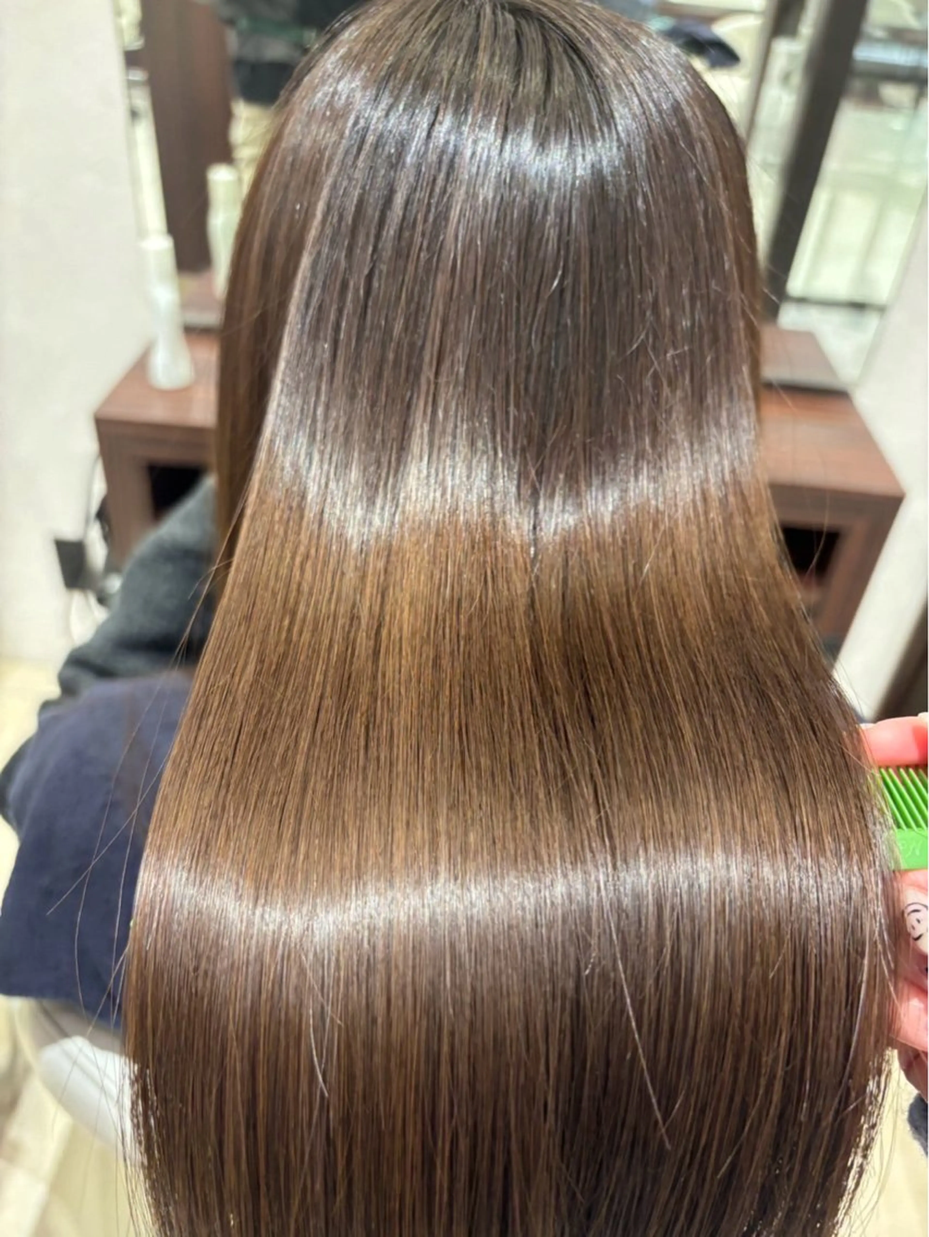 ロング カラー 福冨 由梛のヘアスタイル