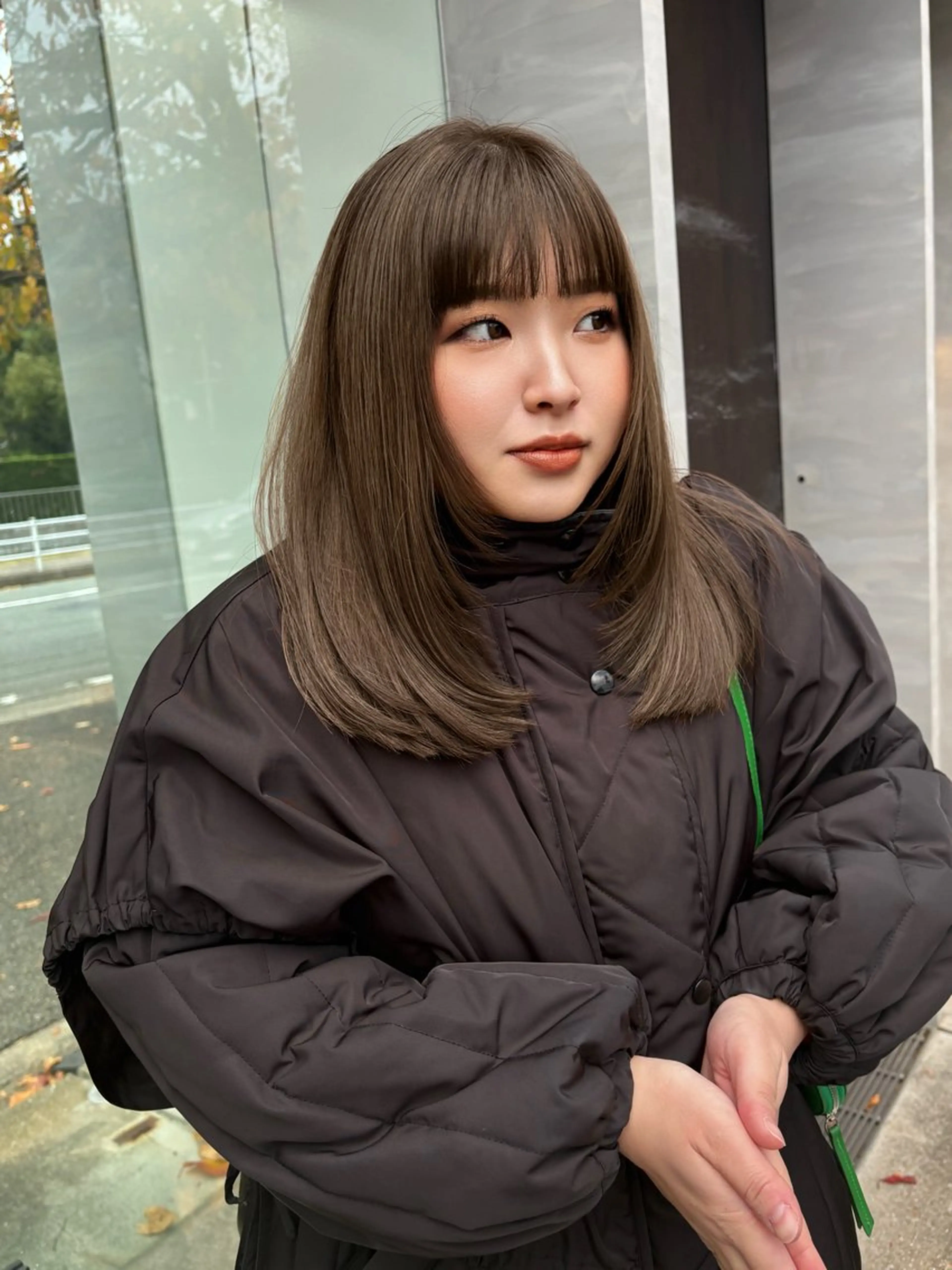 セミロング カラー ブラウンカラー 透明感カラー レイヤーカット 小顔カット カット ヘアカラー トリートメント 井手 素子のヘアスタイル