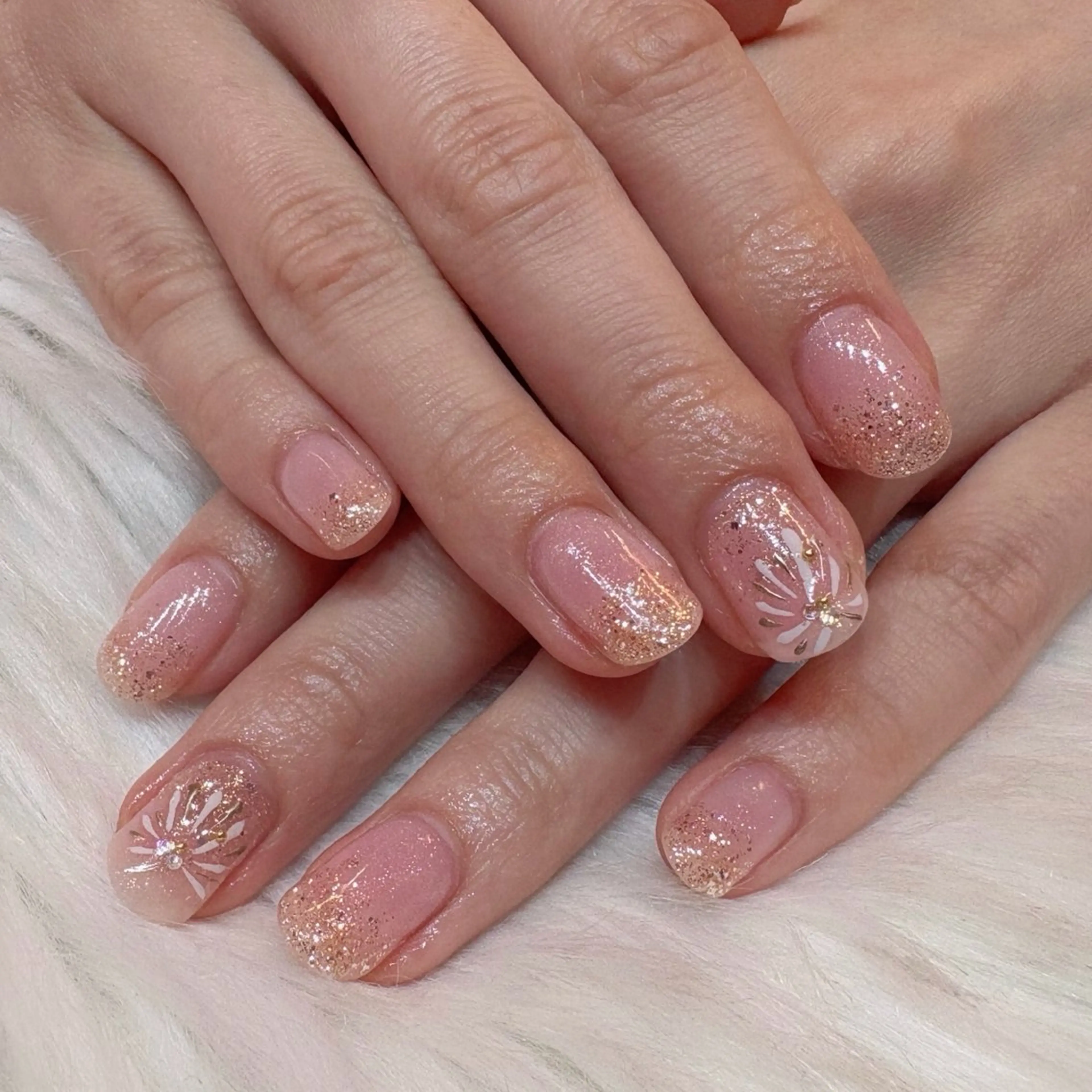 ネイル ハンドネイル NAIL P-BOX .HACHIのネイルデザイン