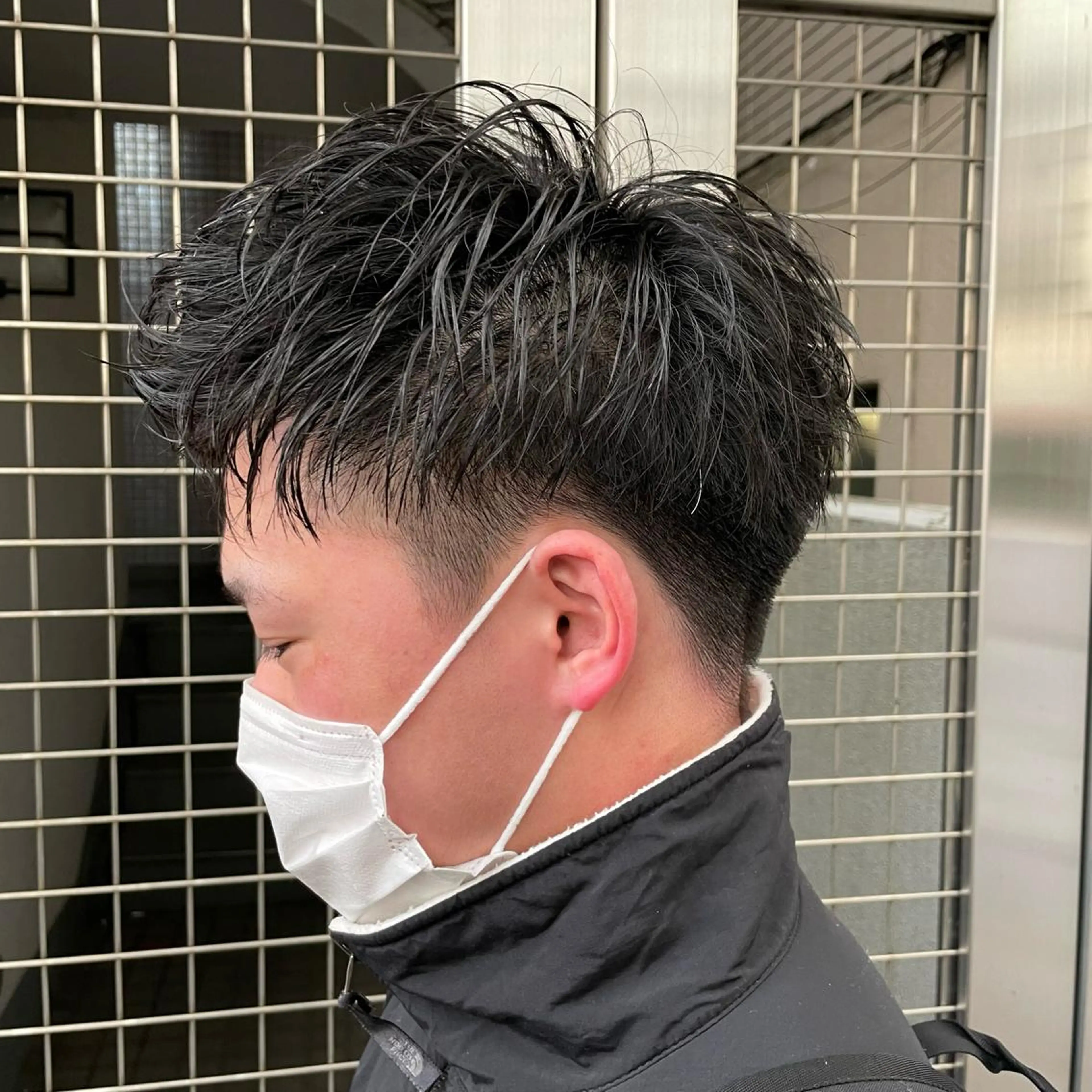 ショート メンズ アイブロウ カット 【メンズ縮毛矯正】 田中秀斗のヘアスタイル