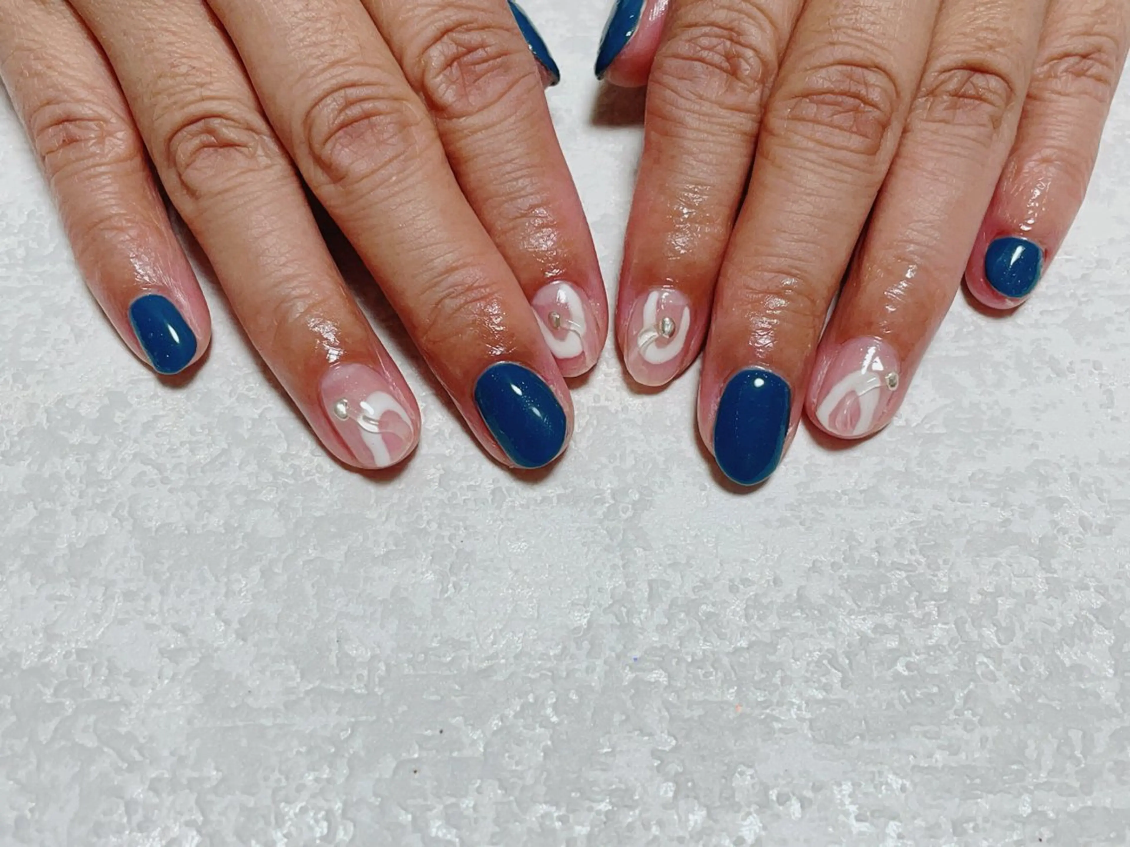 ネイル オーロラネイル フラワーネイル フットネイル フレンチネイル ジェルネイル ハンドネイル kikinail 溝の口のネイルデザイン