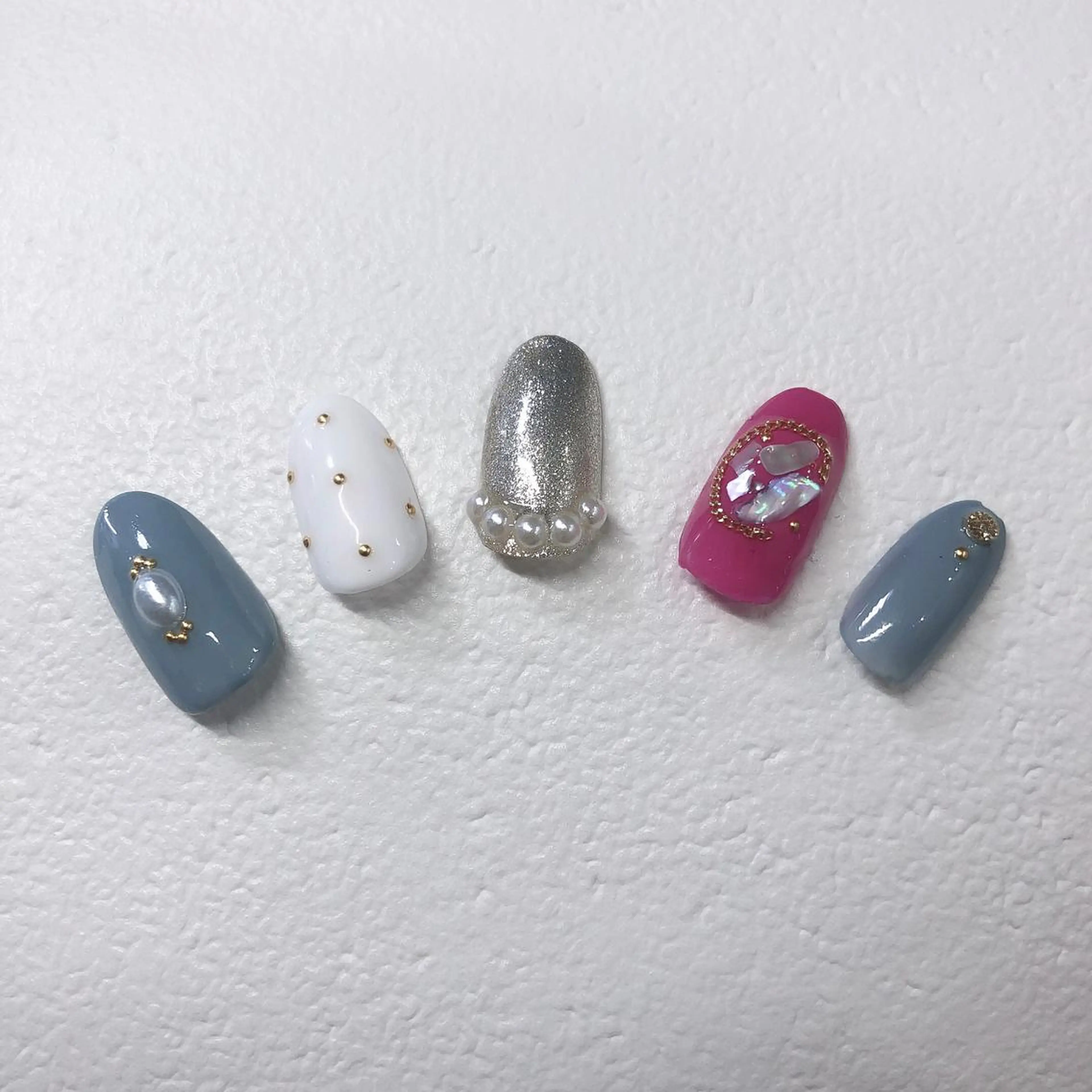 ネイル 西岡 杏のネイルデザイン