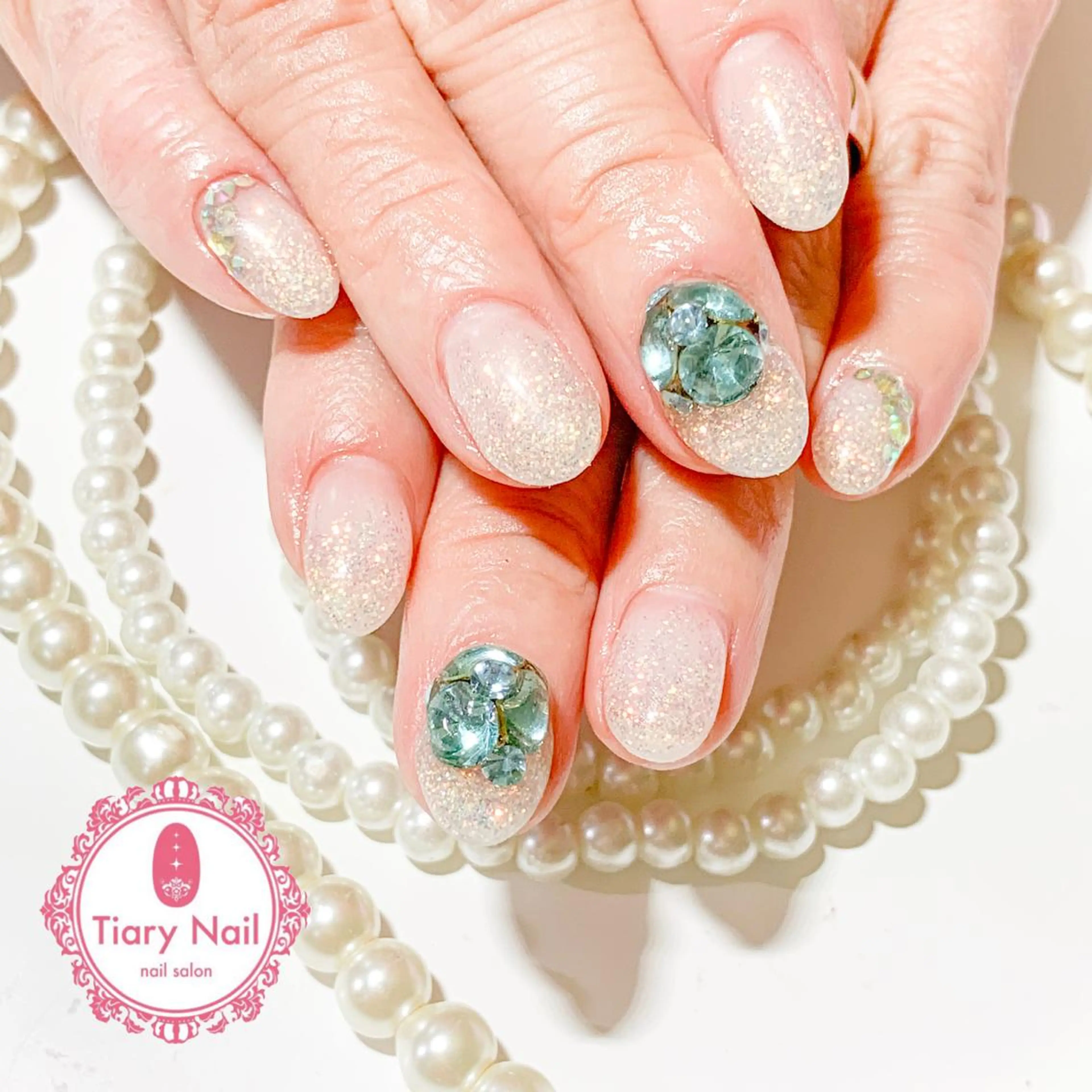 ネイル 桜ネイル 成人式 オフィスネイル ハンドネイル 💗🪽Tiary Nail🪽💗のネイルデザイン