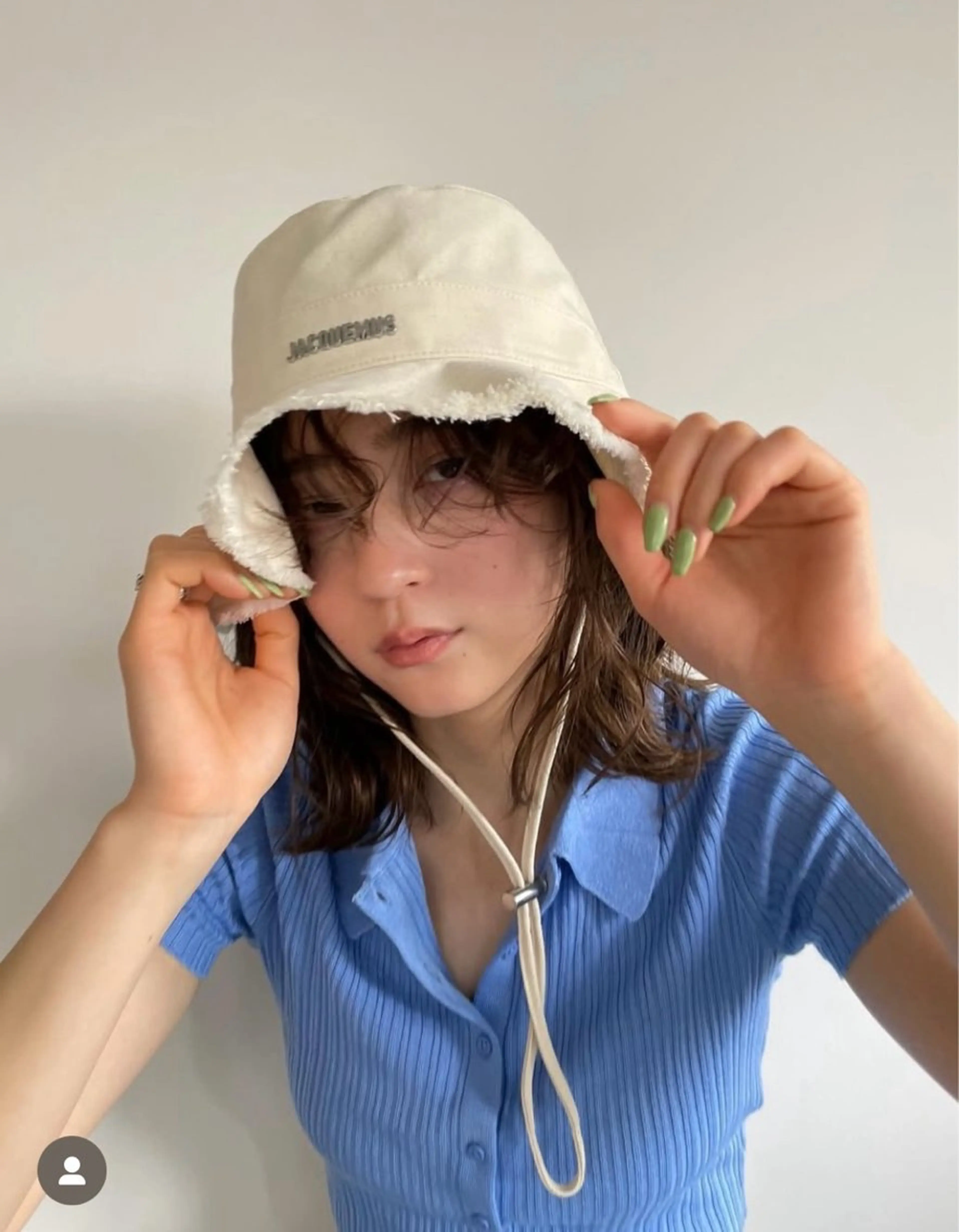 カラー 兼元 李子のヘアスタイル