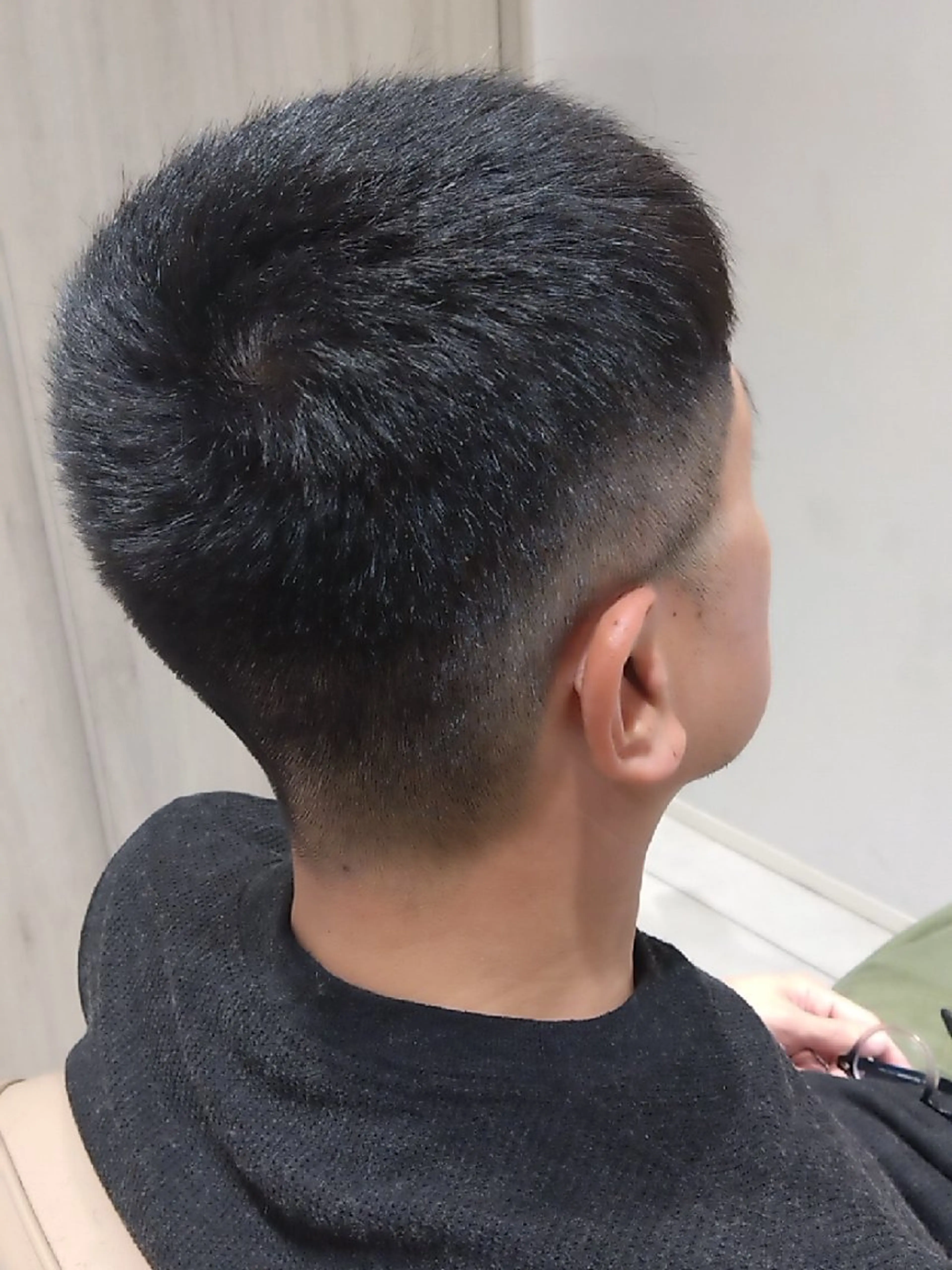 メンズ 刈り上げ メンズベリーショート 加東 怜のヘアスタイル