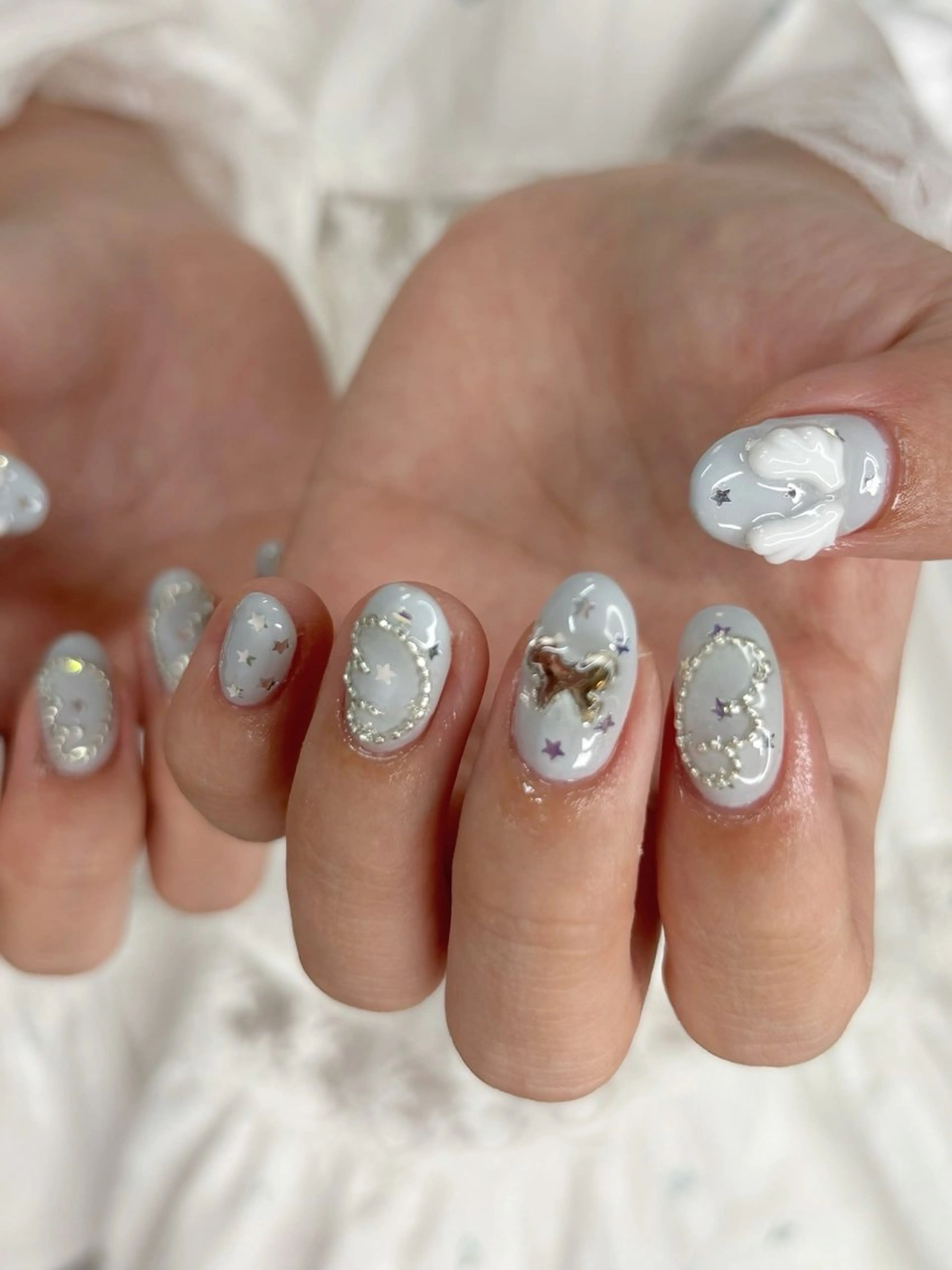 ネイル moi nail ˙⋆.˚のネイルデザイン