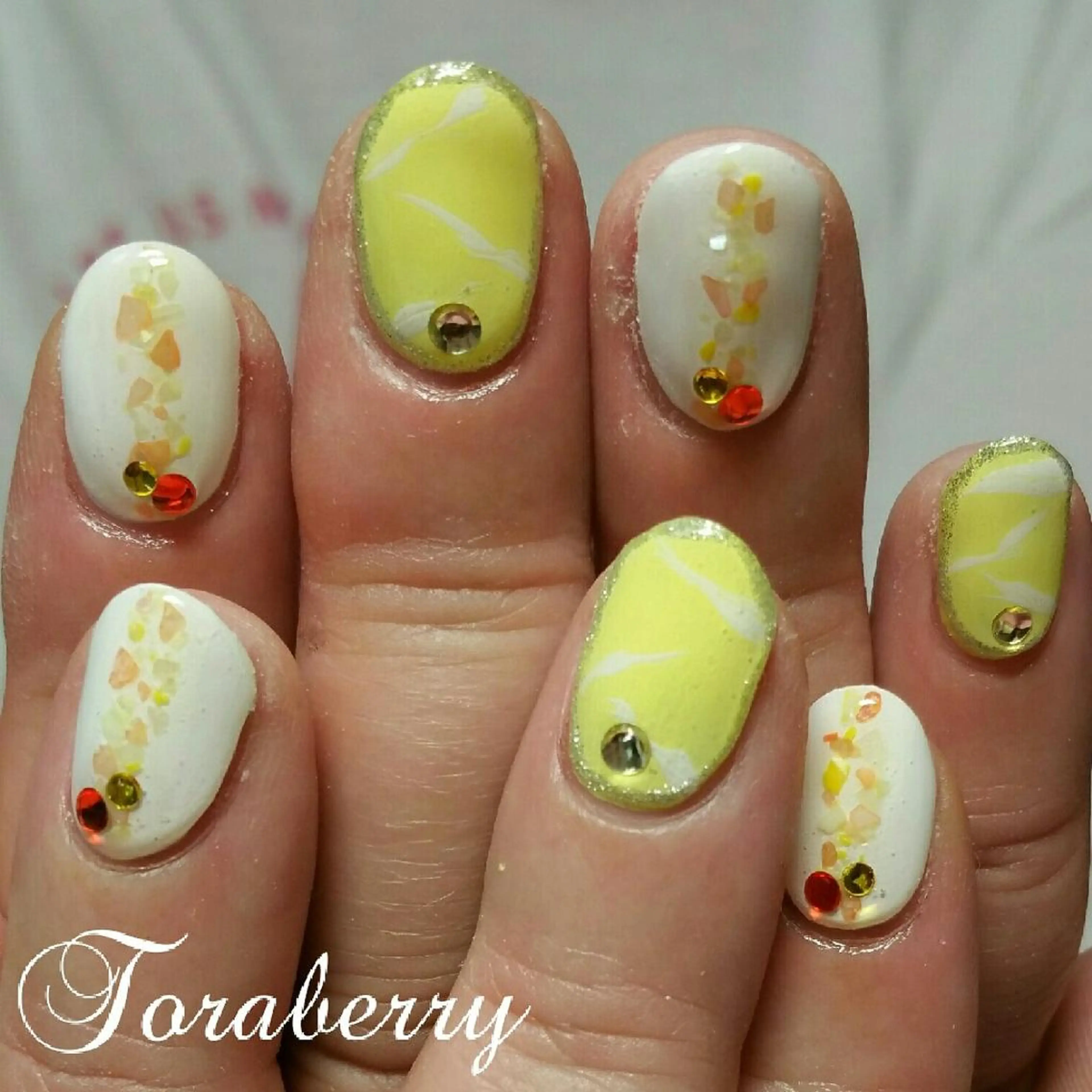 ネイル ネイリスト なつみのネイルデザイン