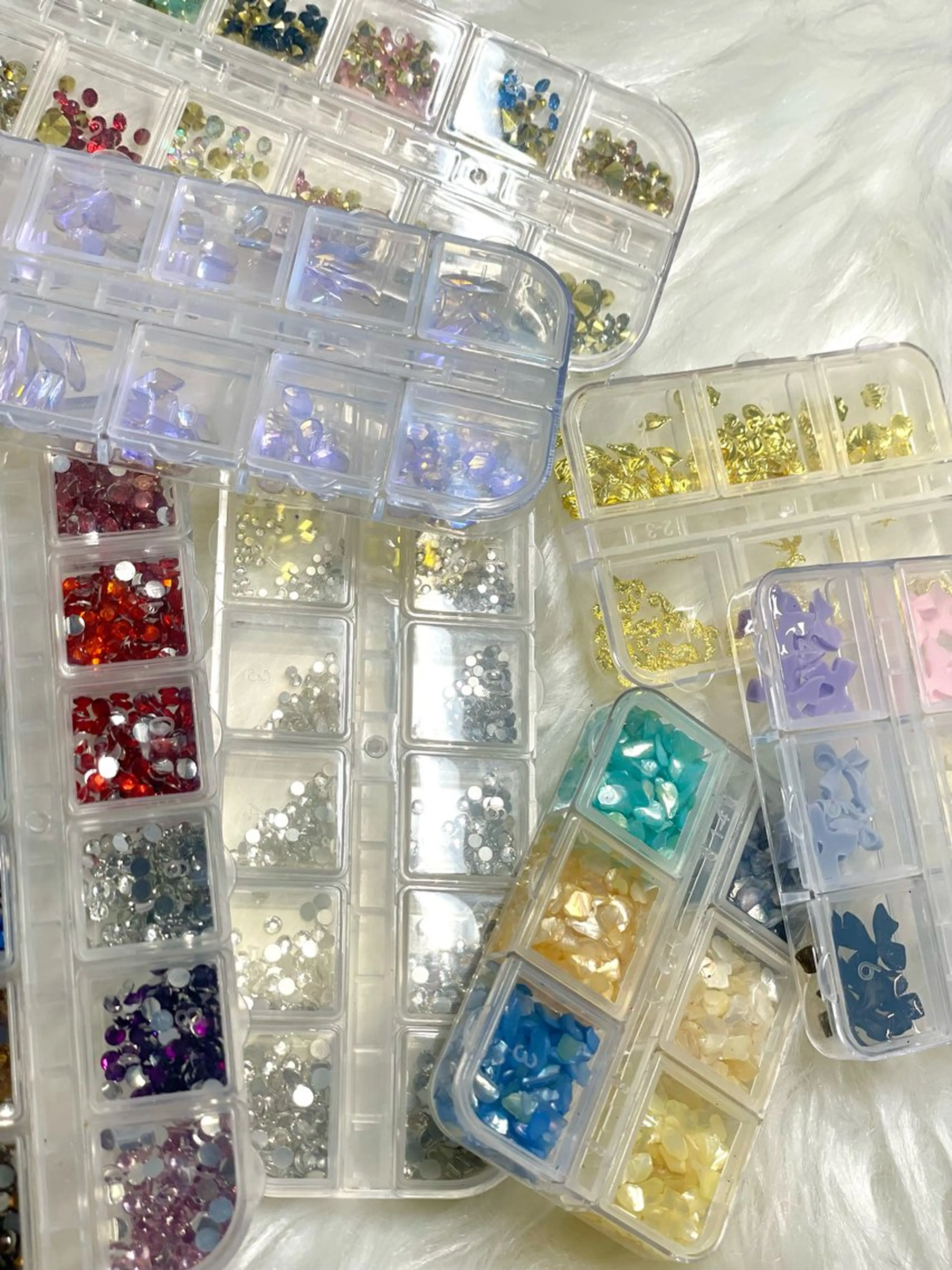 ネイル 100＋大鳥居店 MIKAの眉毛・アイブロウイメージ