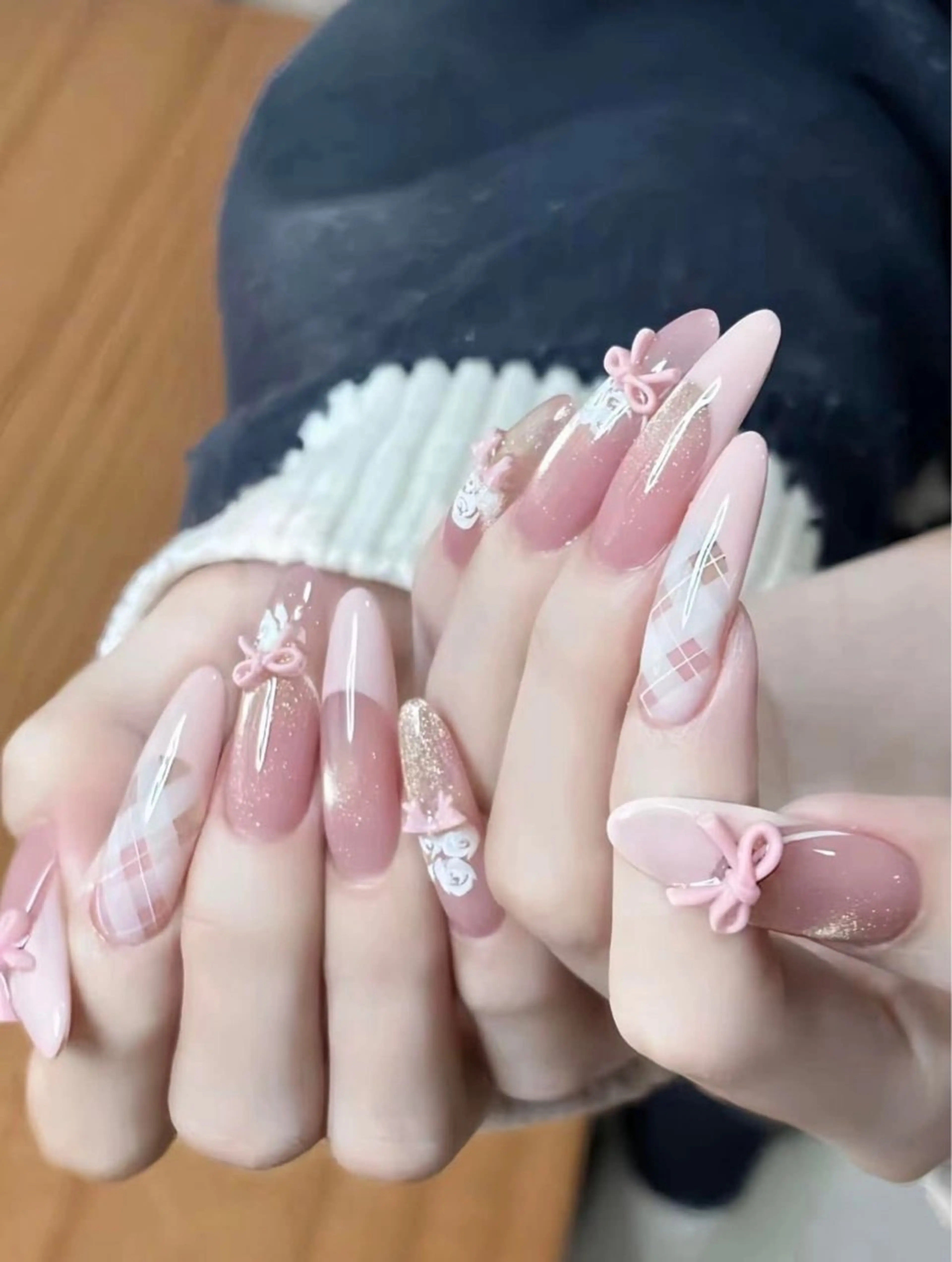 ネイル ハンドネイル T•Lee Nailsalon所属・T.Lee Nail Lilyのネイルデザイン